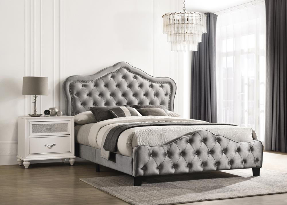 Bella Upholstered Tufted Panel Bed Gray - 315871KE - Luna Furniture - Dallas Store