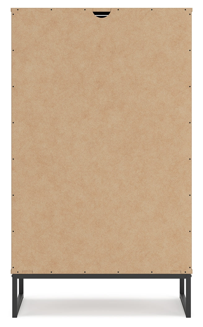 Deanlow Honey Chest of Drawers - EB1866-245 - Luna Furniture - Dallas Store