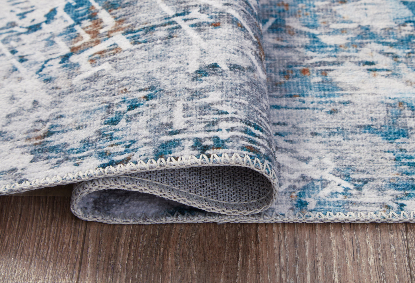 Garyard Multi 5' x 7' Rug - R405772 - Luna Furniture - Dallas Store