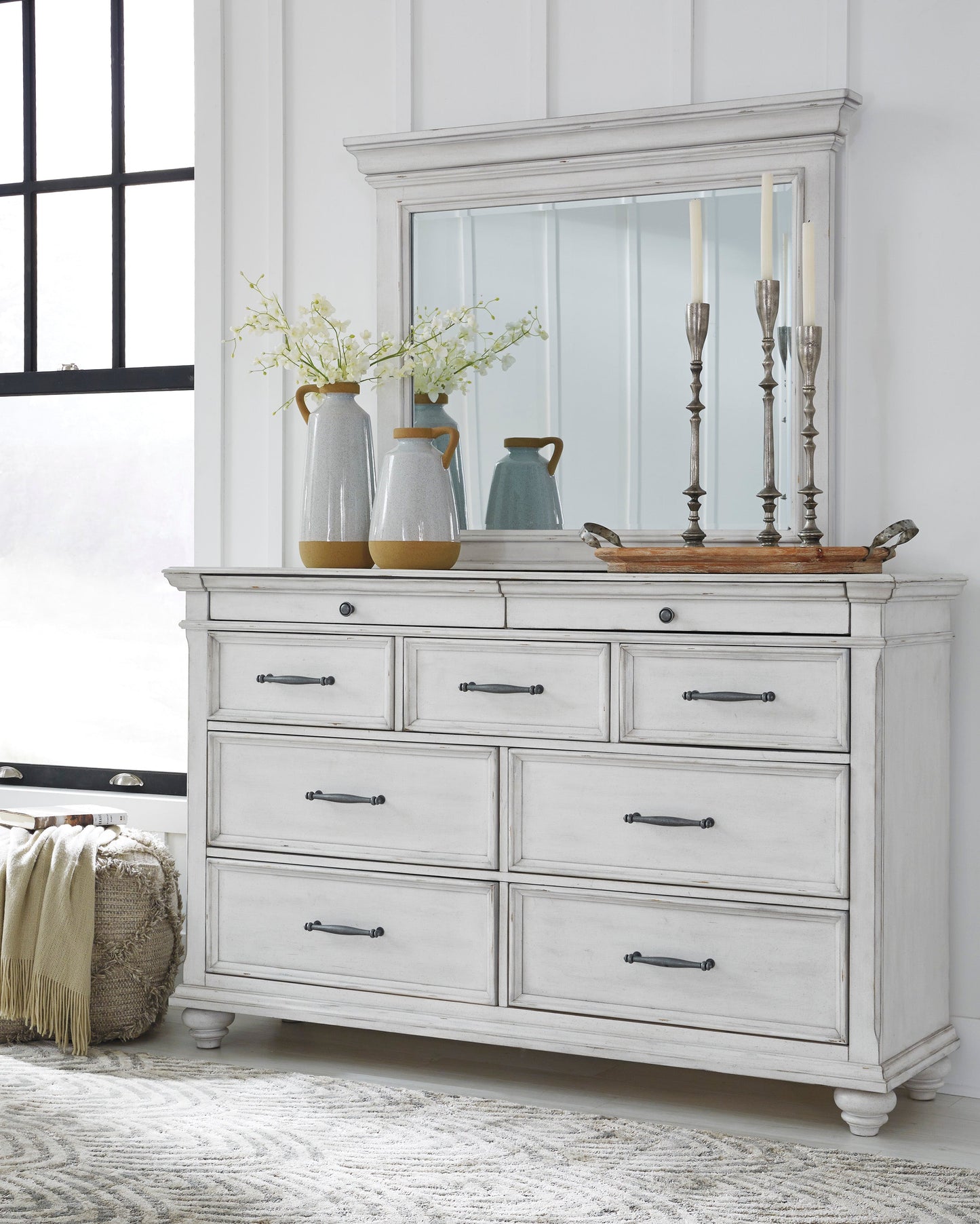 Kanwyn Whitewash Upholstered Storage Bedroom Set - SET | B777-54S | B777-157 | B777-96 | B777-46 | B777-93 - Luna Furniture - Dallas Store
