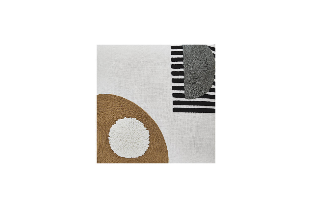Longsum Black/White/Honey Pillow, Set of 4 - A1000927 - Luna Furniture - Dallas Store