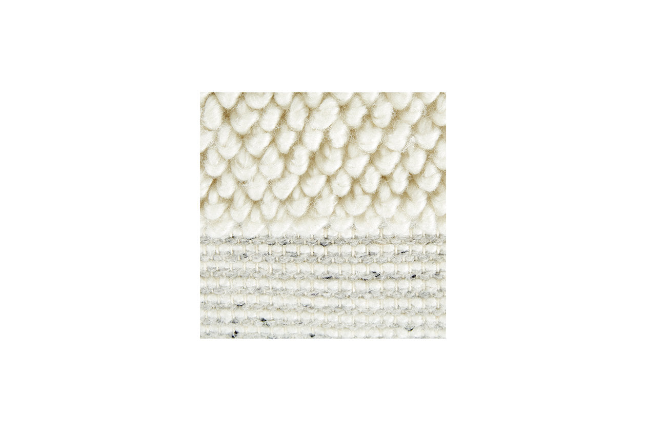 Rowcher Gray/White Pillow, Set of 4 - A1001004 - Luna Furniture - Dallas Store