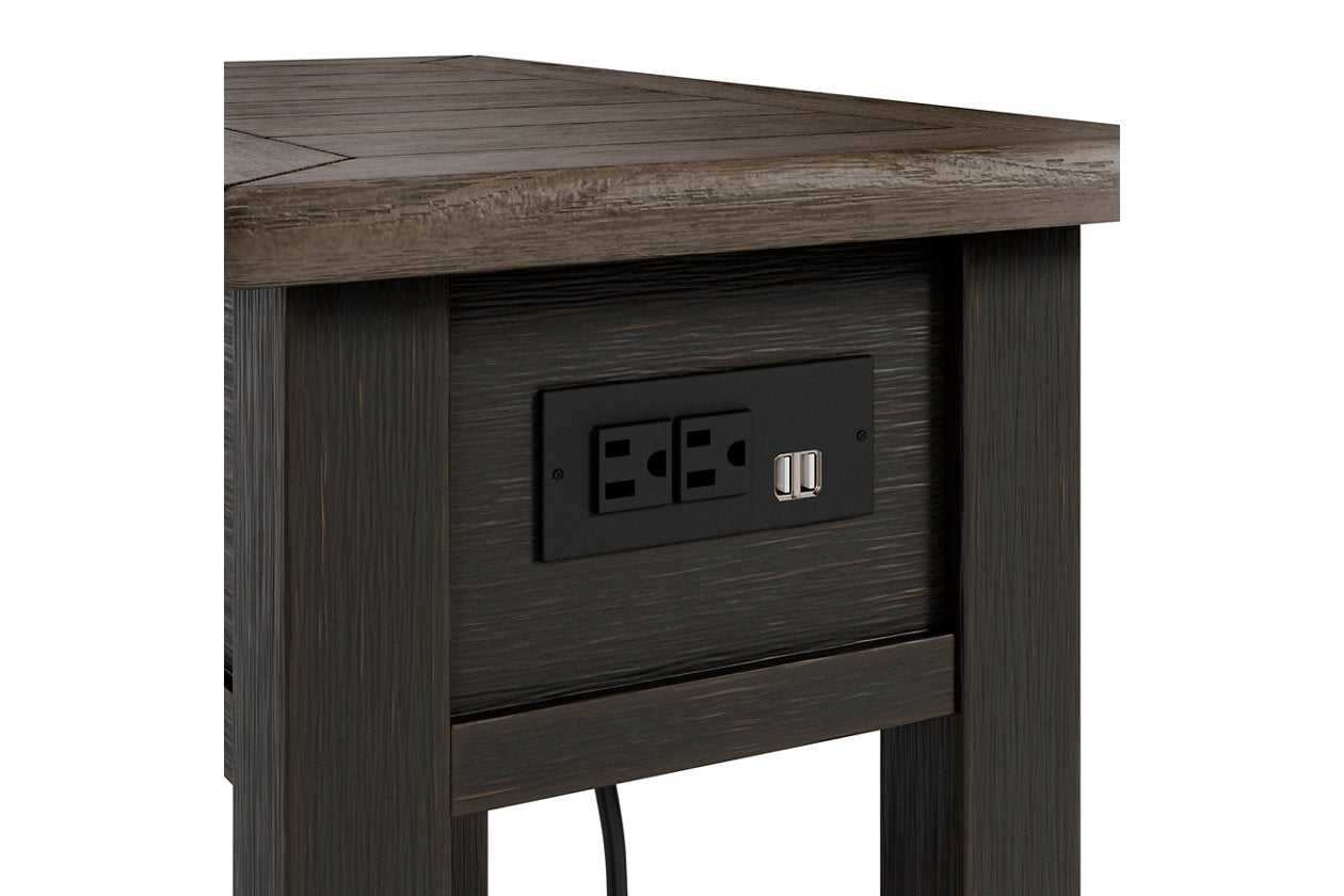 Tyler Creek Two-tone Chairside End Table - T736-107 - Luna Furniture - Dallas Store