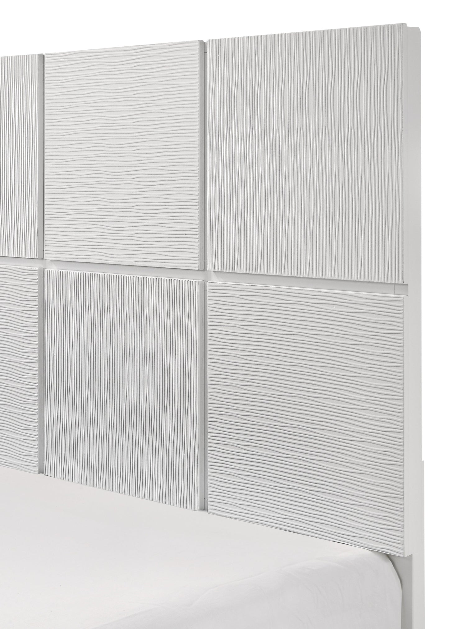 Denker White King Panel Bed - SET | B4712-K-HBFB | B4712-K-RAIL - Luna Furniture - Dallas Store