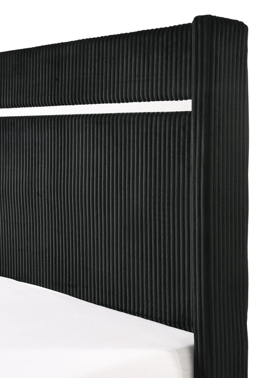 Gennro Black Corduroy King Upholstered Panel Bed - SET | B9295-K-HBFB | B9295-KQ-RAIL - Luna Furniture - Dallas Store