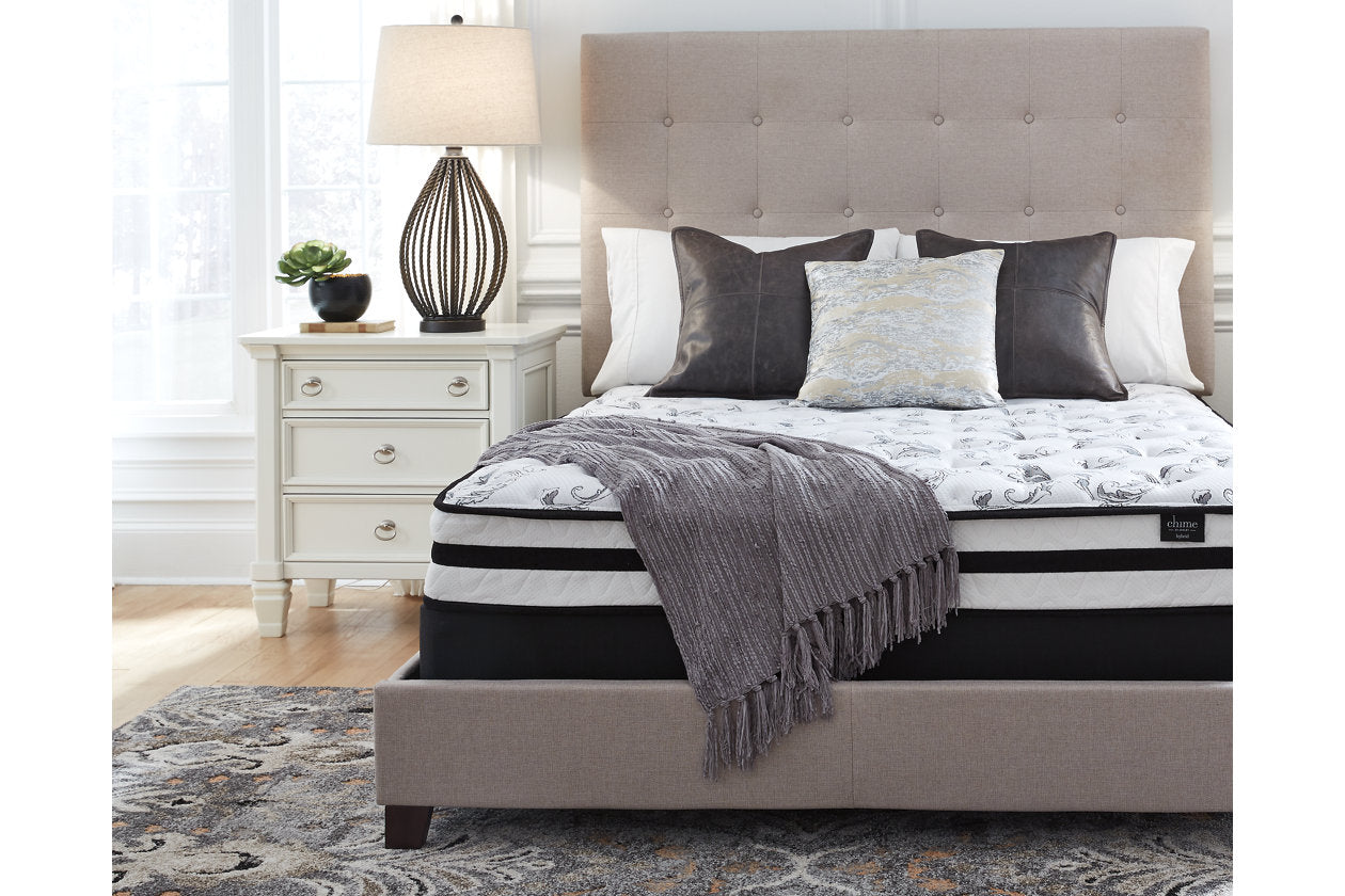 8 Inch Chime Innerspring White Twin Mattress in a Box - M69511 - Luna Furniture - Dallas Store
