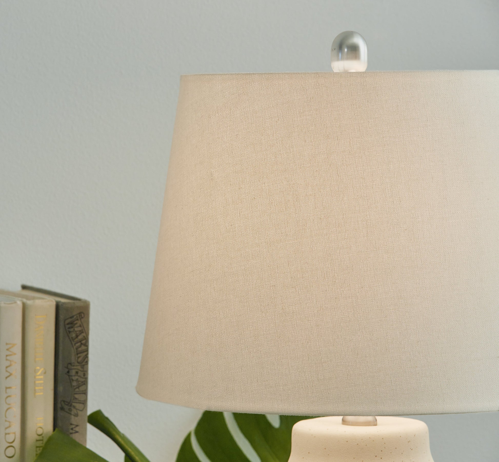 Afener Blue/Beige Table Lamp (Set of 2) - L177984 - Luna Furniture - Dallas Store