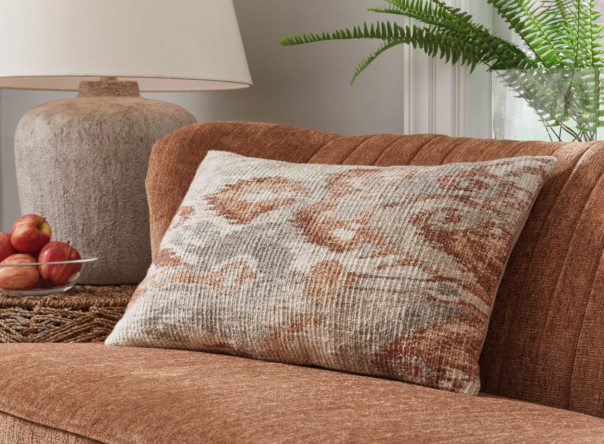 Aprover Rust/Gray/White Pillow (Set of 4) - A1001040 - Luna Furniture - Dallas Store