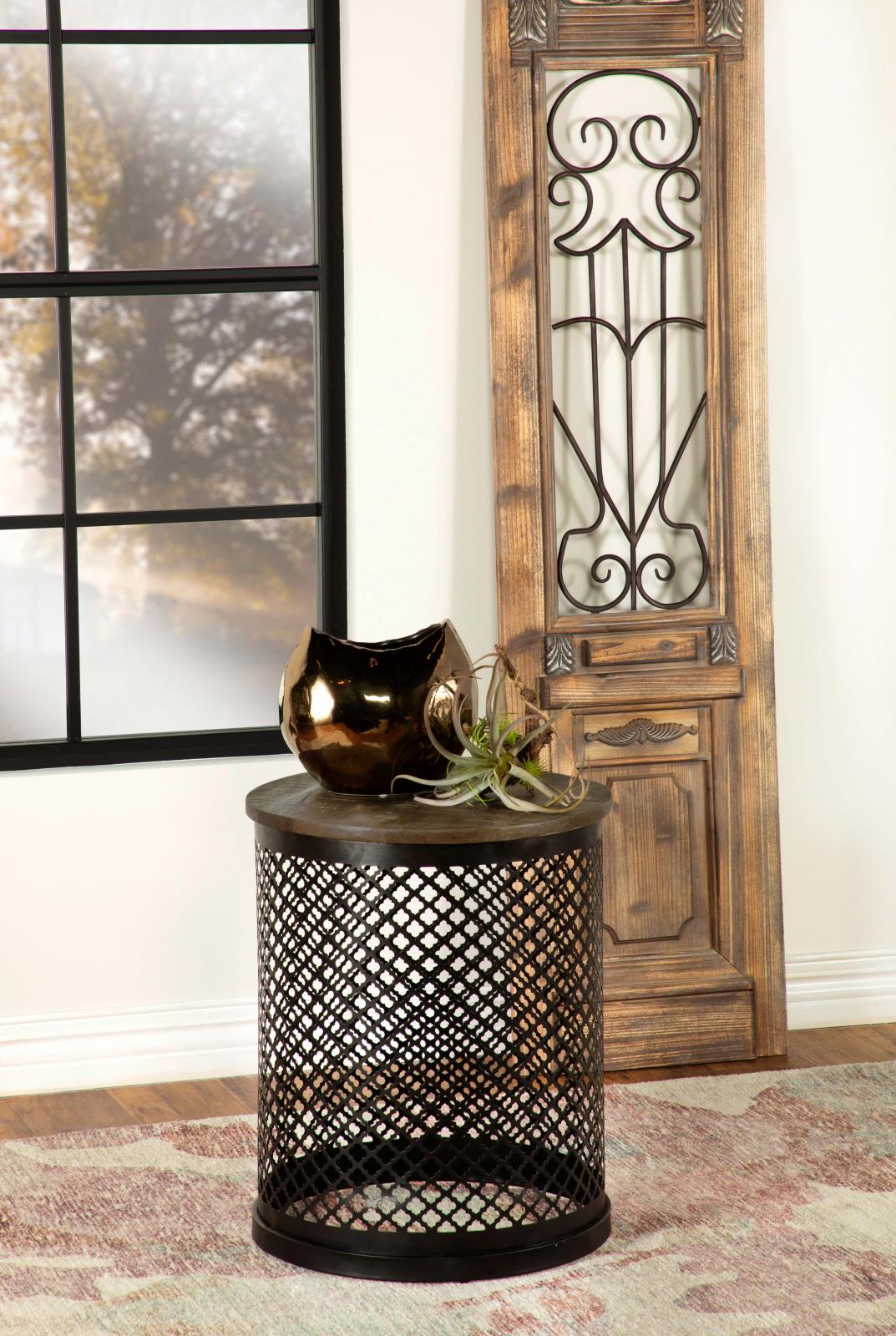 Aurora Natural/Black Round Accent Table with Drum Base - 935990 - Luna Furniture - Dallas Store