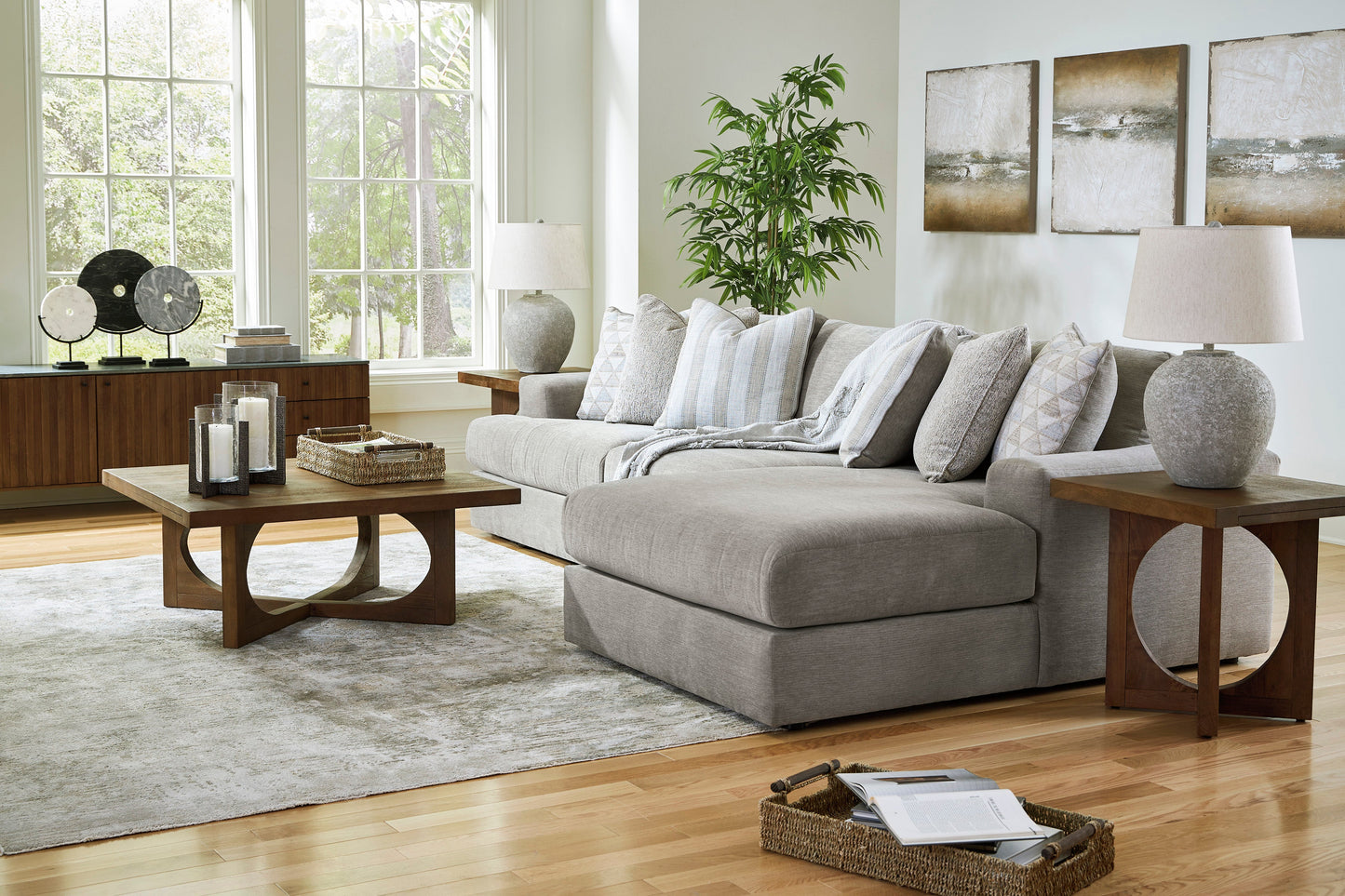 Avaliyah Ash 3-Piece RAF Chaise Sectional - SET | 5810317 | 5810346 | 5810364 - Luna Furniture - Dallas Store