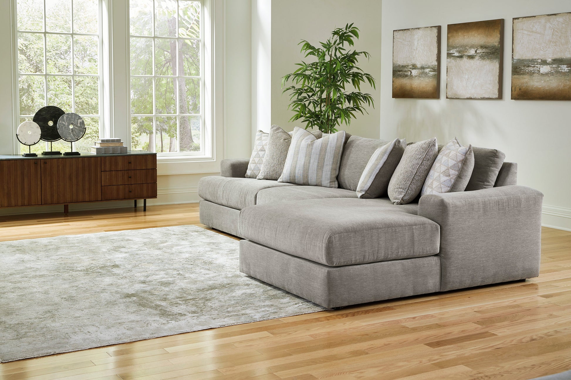 Avaliyah Ash 3-Piece RAF Chaise Sectional - SET | 5810317 | 5810346 | 5810364 - Luna Furniture - Dallas Store