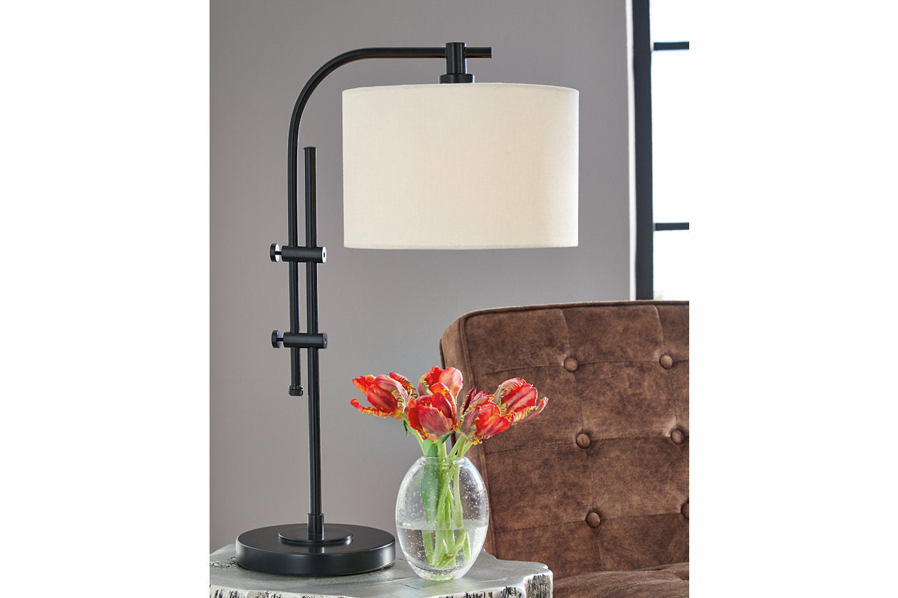 Baronvale Black Accent Lamp - L206043 - Luna Furniture - Dallas Store