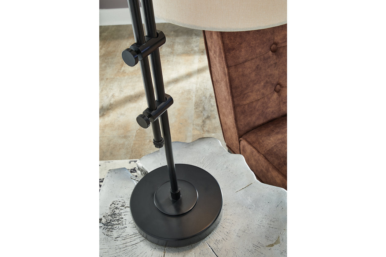 Baronvale Black Accent Lamp - L206043 - Luna Furniture - Dallas Store