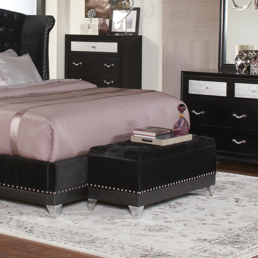 Barzini Black Tufted Rectangular Trunk with Nailhead - 300644 - Luna Furniture - Dallas Store