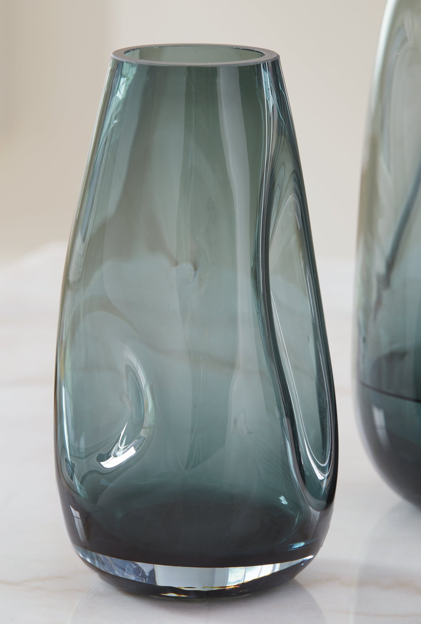 Beamund Teal Blue Vase (Set of 2) - A2900010 - Luna Furniture - Dallas Store