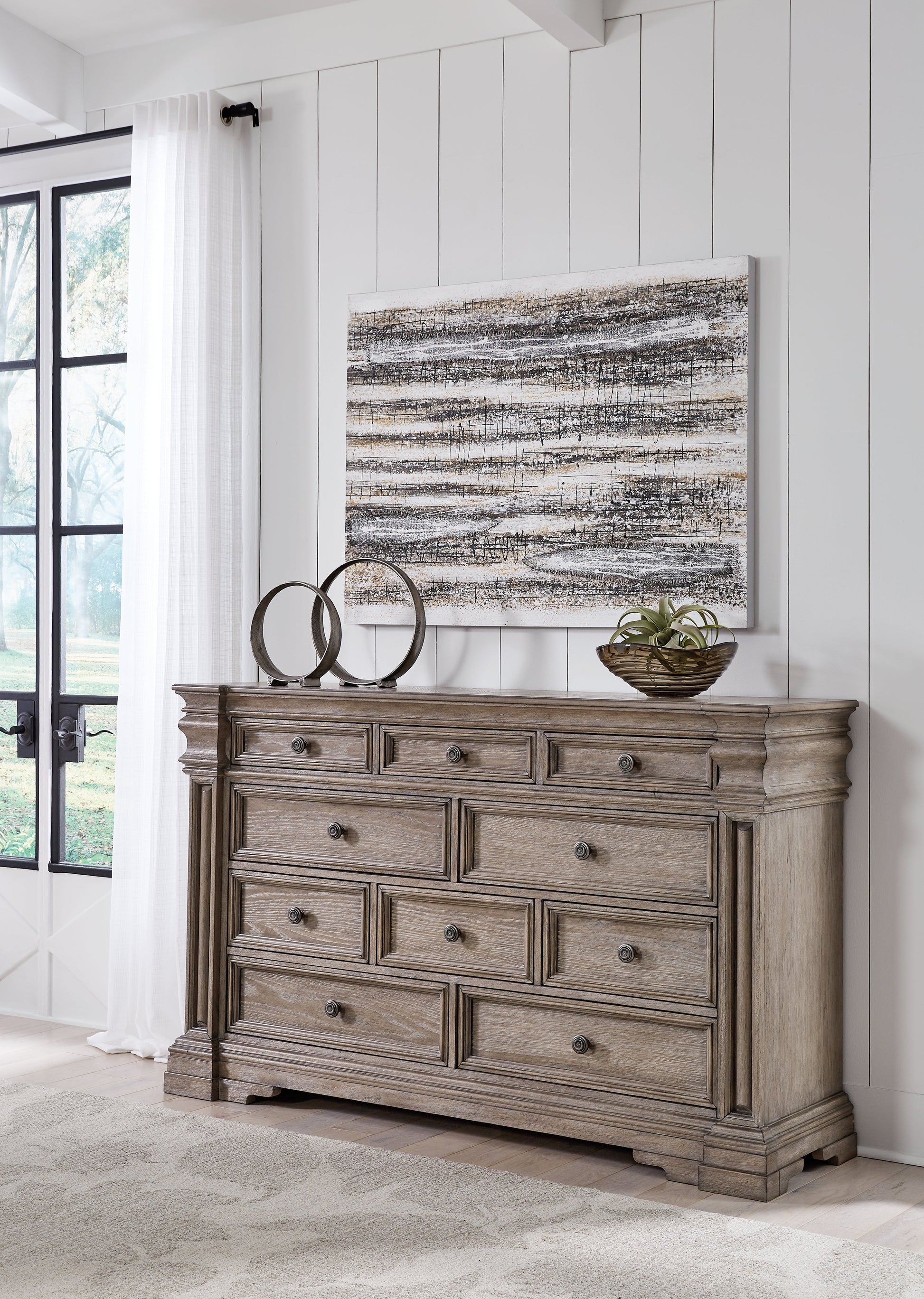 Blairhurst Light Grayish Brown Dresser - B916-31 - Luna Furniture - Dallas Store
