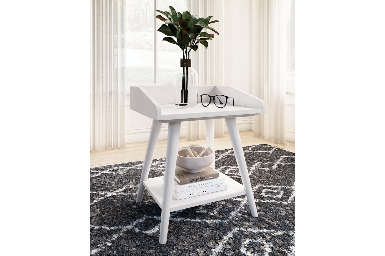 Blariden White Accent Table - A4000367 - Luna Furniture - Dallas Store