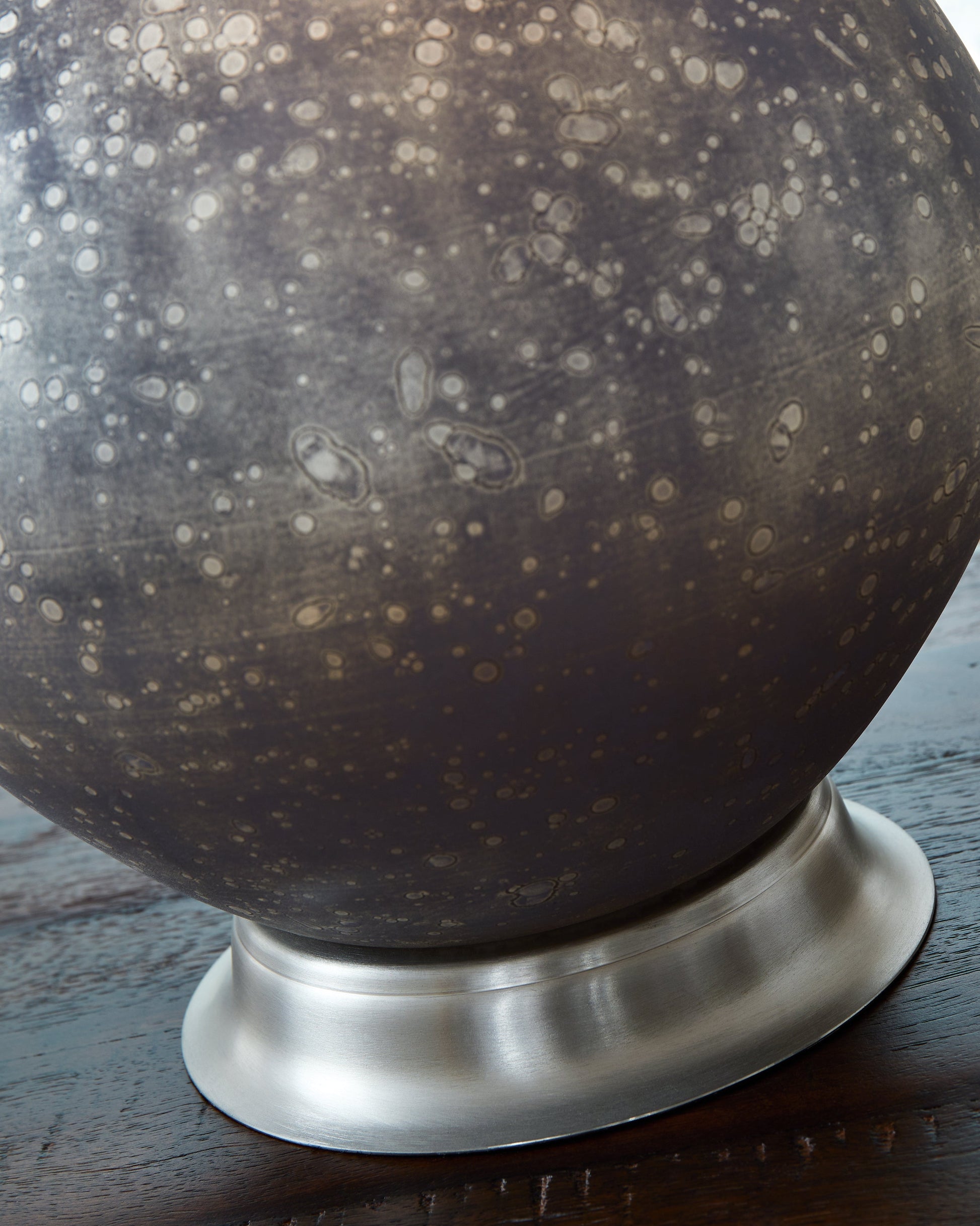 Bluacy Antique Gray Table Lamp - L430834 - Luna Furniture - Dallas Store