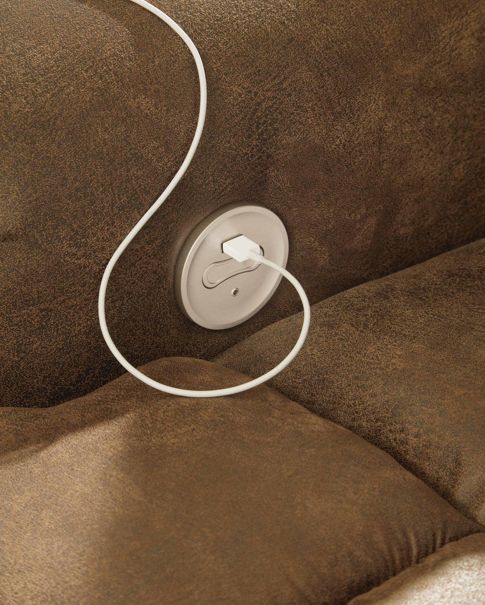 Boothbay Auburn Power Reclining Sofa - 4470447 - Luna Furniture - Dallas Store