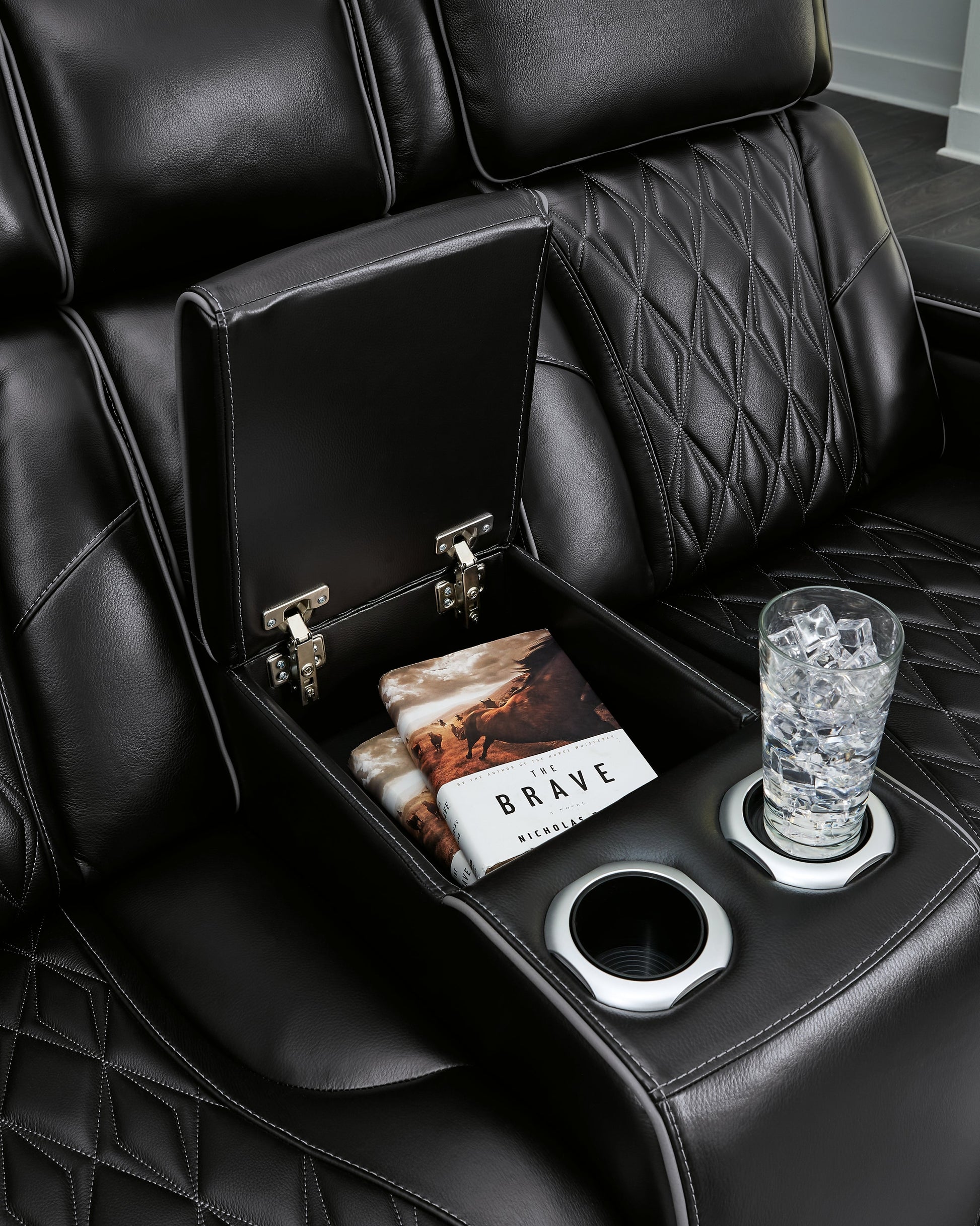 Boyington Black Power Reclining Loveseat with Console - U2710618 - Luna Furniture - Dallas Store