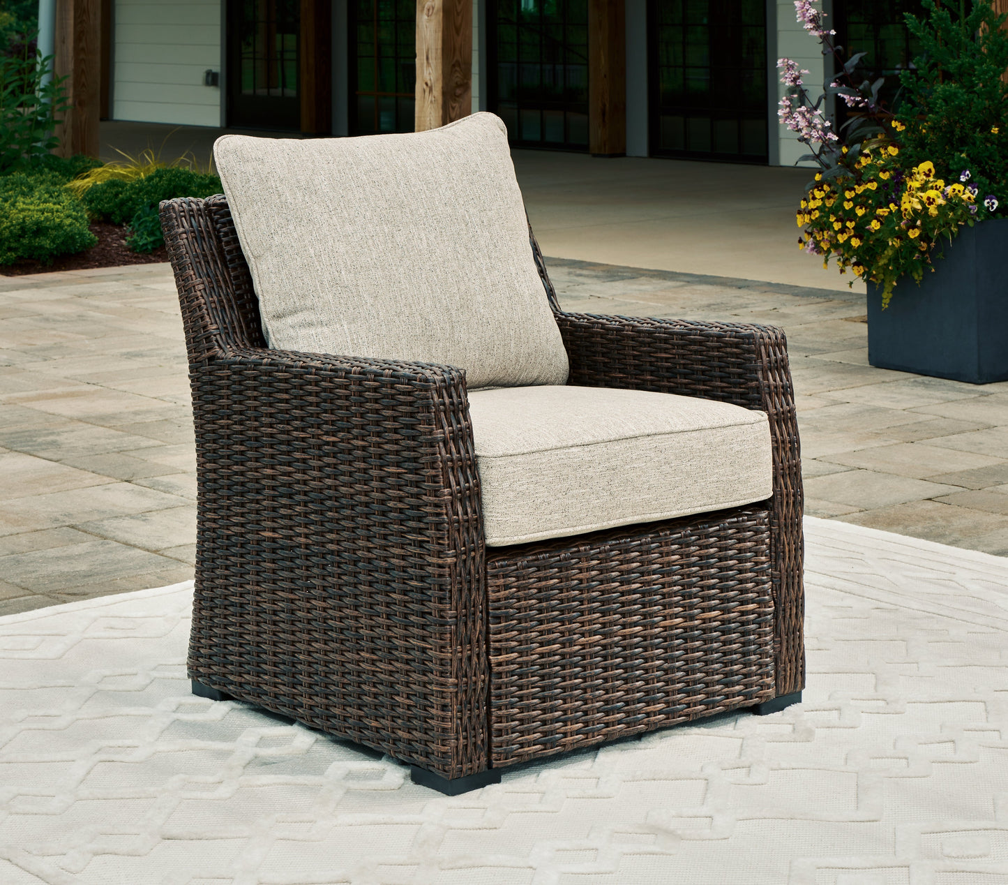 Brook Ranch Brown Outdoor Lounge Chair with Cushion - P465-820 - Luna Furniture - Dallas Store