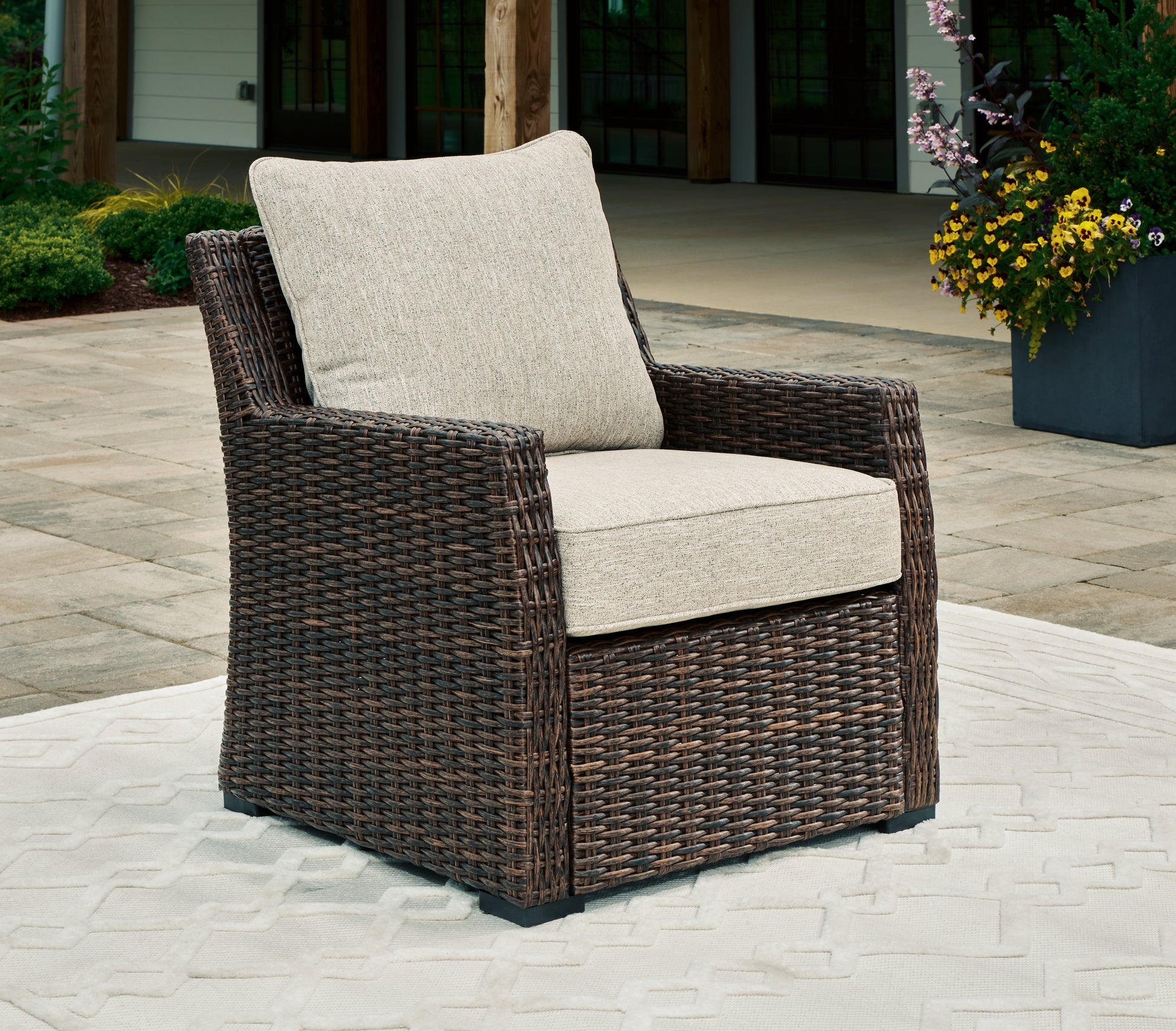 Brook Ranch Brown Outdoor Lounge Chair with Cushion - P465-820 - Luna Furniture - Dallas Store