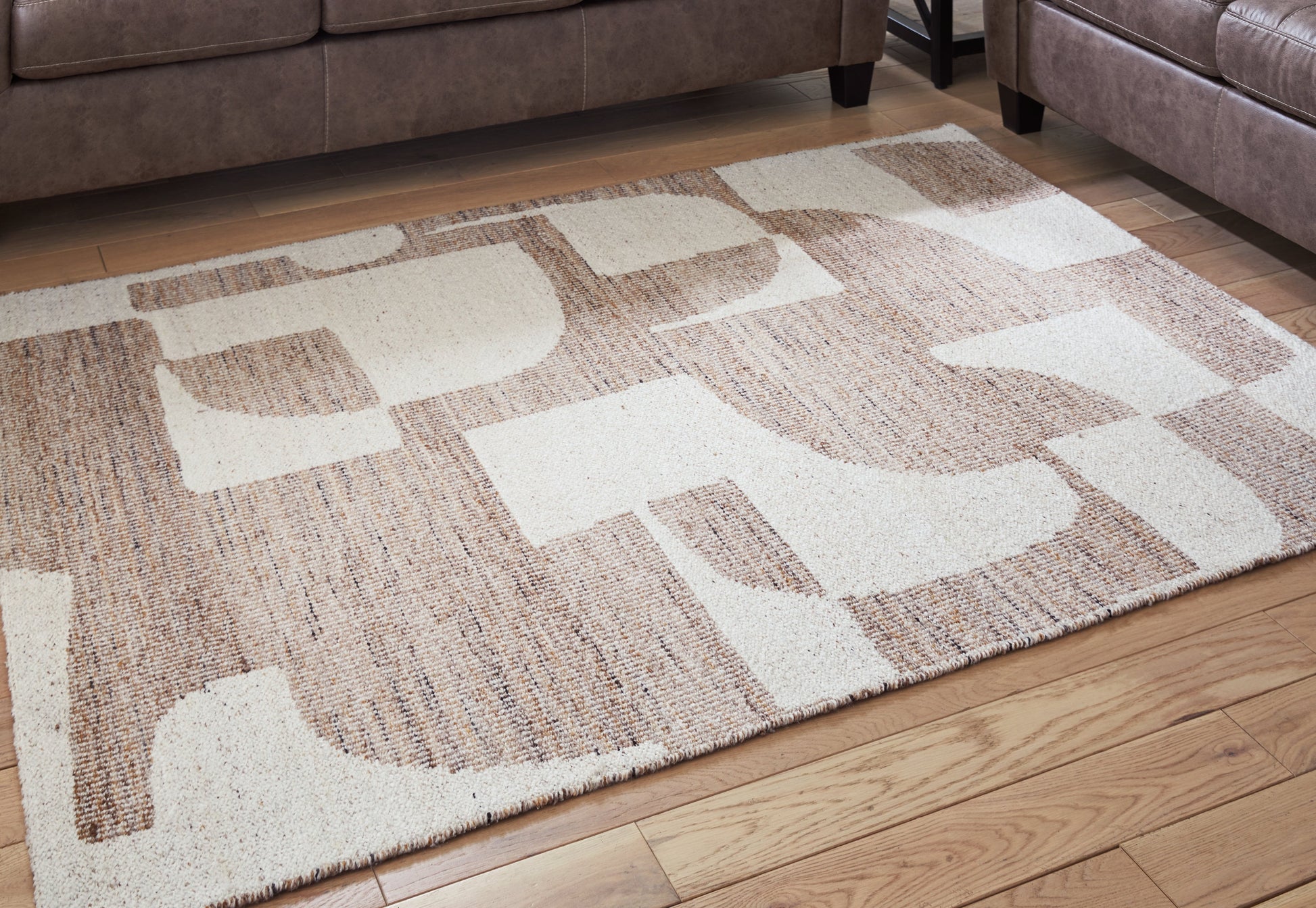 Brynnfield Beige/Brown 5' x 7' Rug - R406372 - Luna Furniture - Dallas Store
