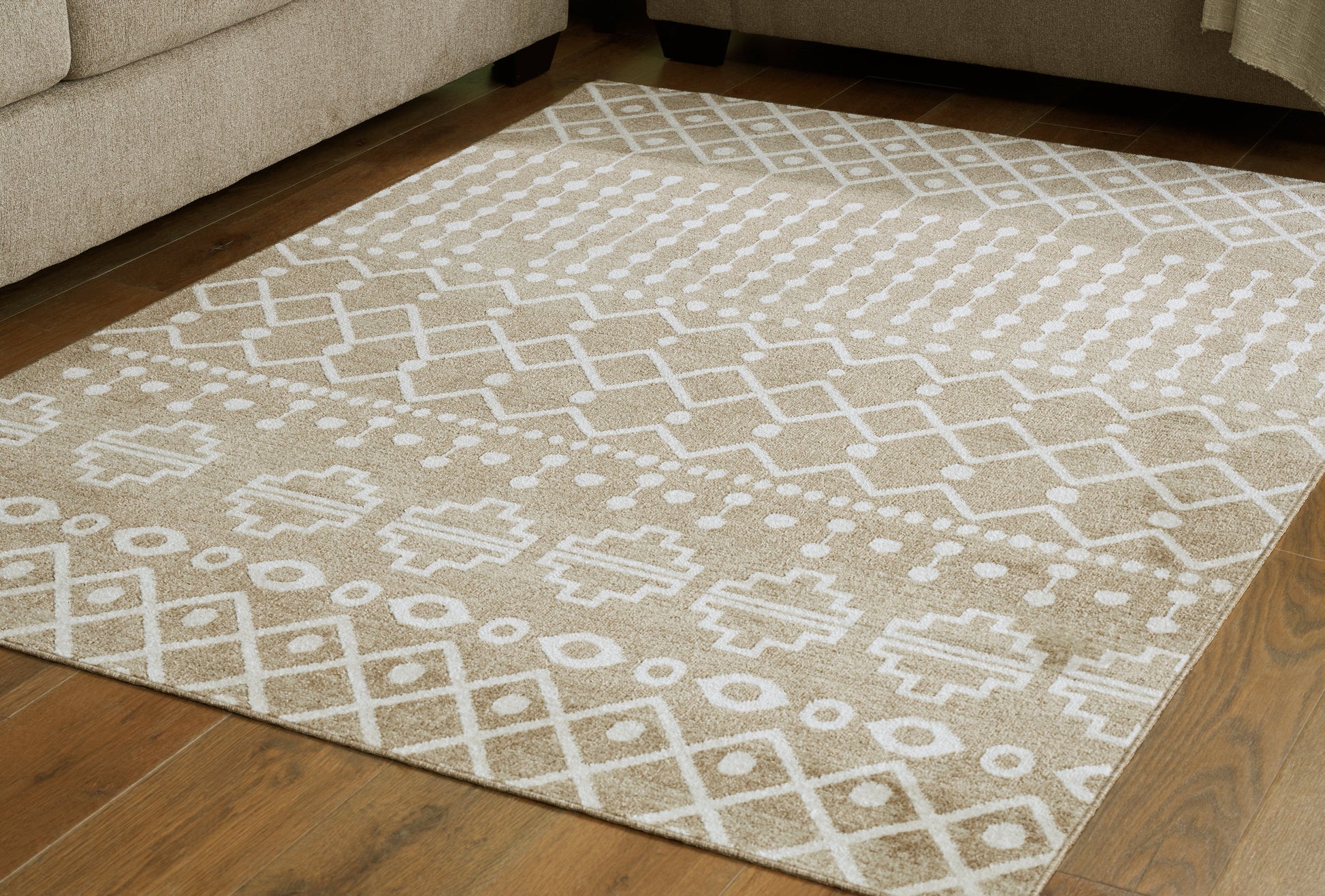 Bunchly Tan/Brown/Cream Medium Rug - R406222 - Luna Furniture - Dallas Store