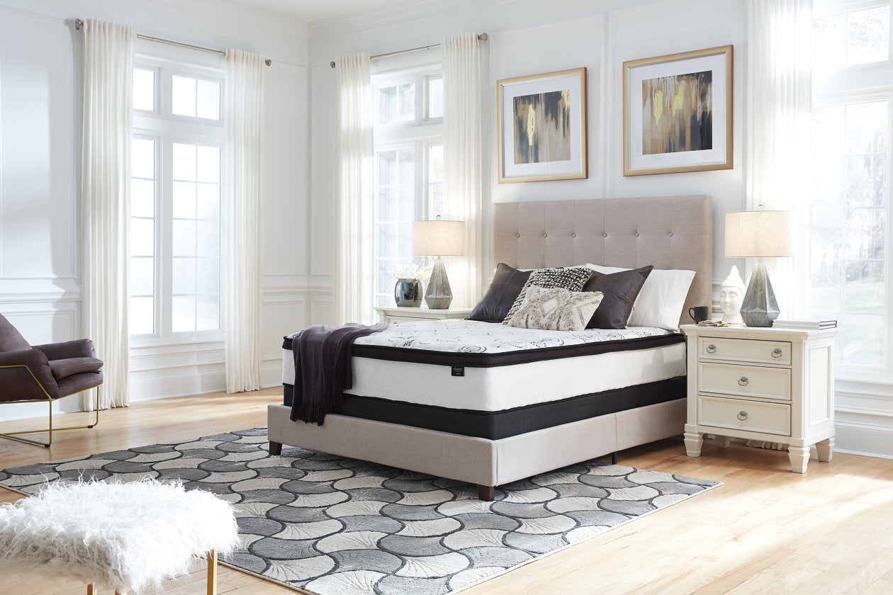 Chime 12 Inch Hybrid White Queen Mattress in a Box - M69731 - Luna Furniture - Dallas Store