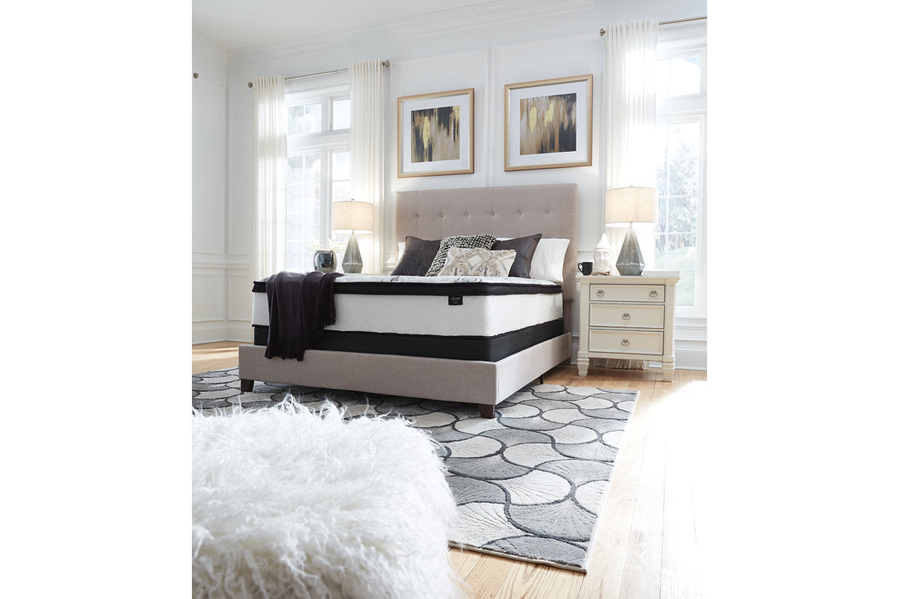 Chime 12 Inch Hybrid White Queen Mattress in a Box - M69731 - Luna Furniture - Dallas Store