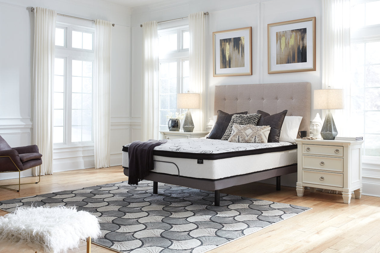 Chime 12 Inch Hybrid White Queen Mattress in a Box - M69731 - Luna Furniture - Dallas Store