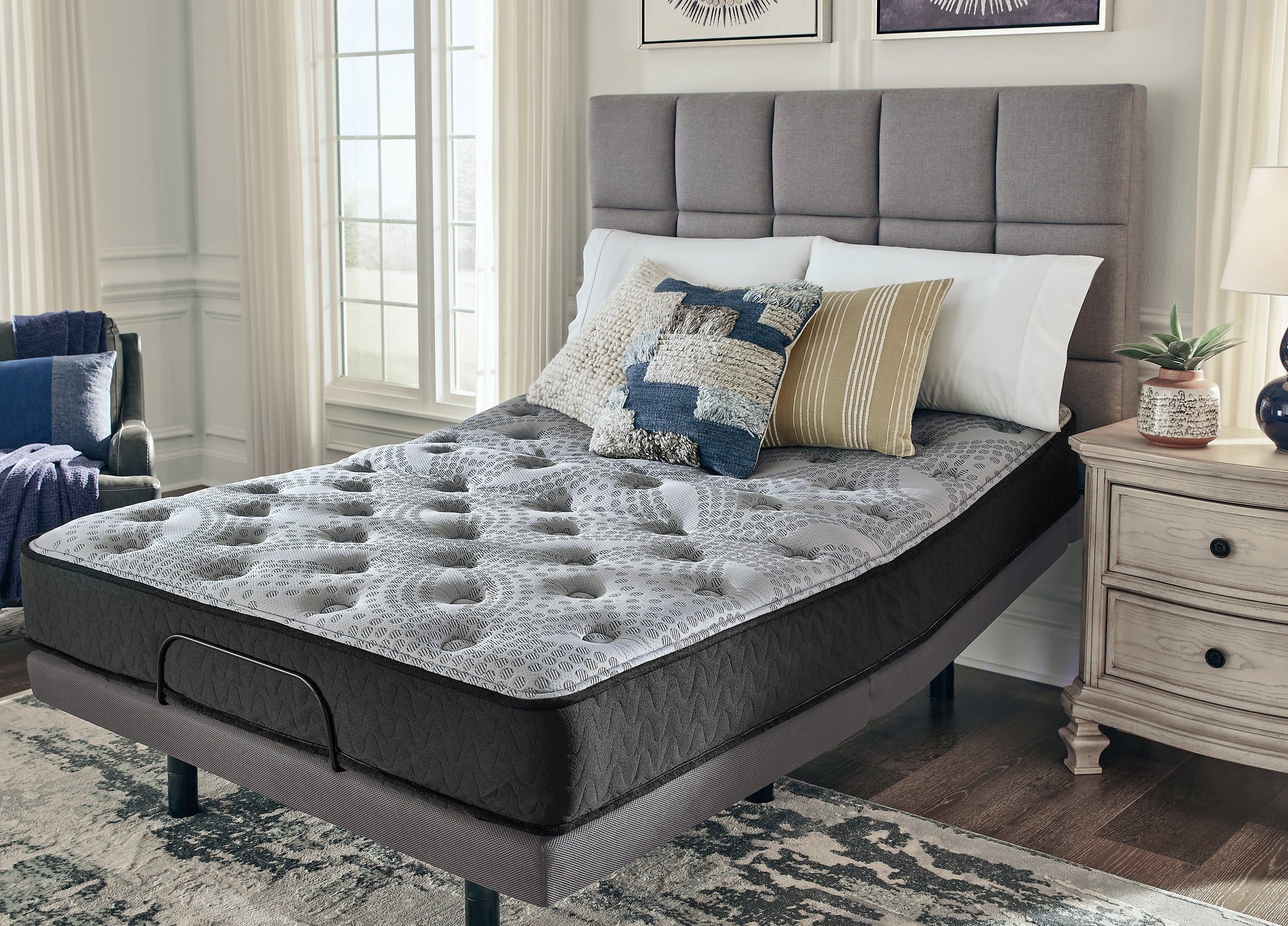 Comfort Plus Gray Twin Mattress - M50911 - Luna Furniture - Dallas Store