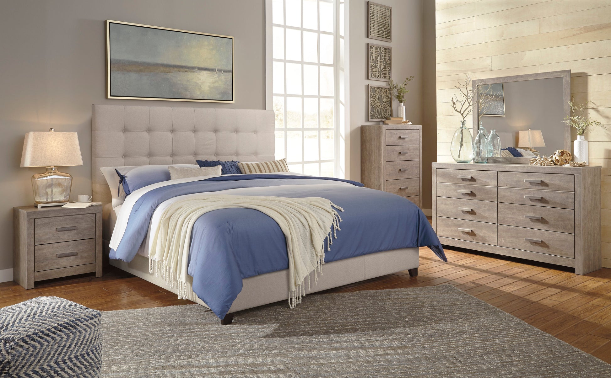 Culverbach Gray Upholstered Panel Bedroom Set - SET | B130-581 | B070-92 | B070-46 - Luna Furniture - Dallas Store
