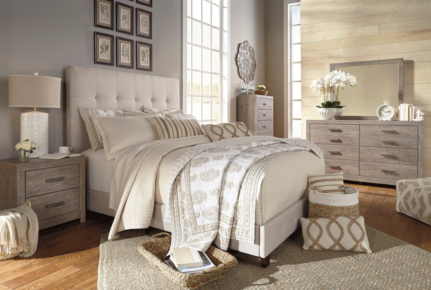 Culverbach Gray Upholstered Panel Bedroom Set - SET | B130-581 | B070-92 | B070-46 - Luna Furniture - Dallas Store