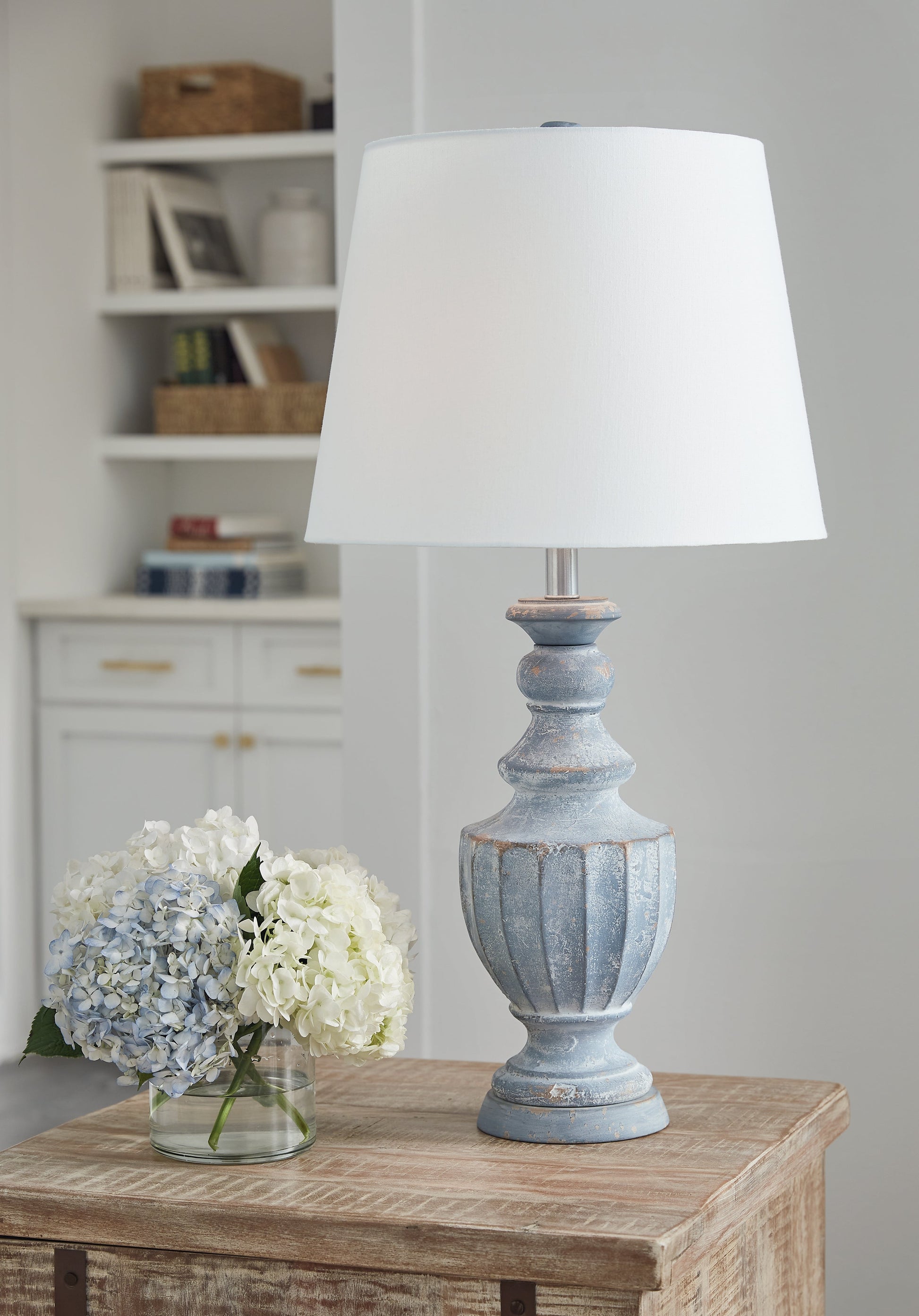 Cylerick Antique Blue Table Lamp - L235714 - Luna Furniture - Dallas Store