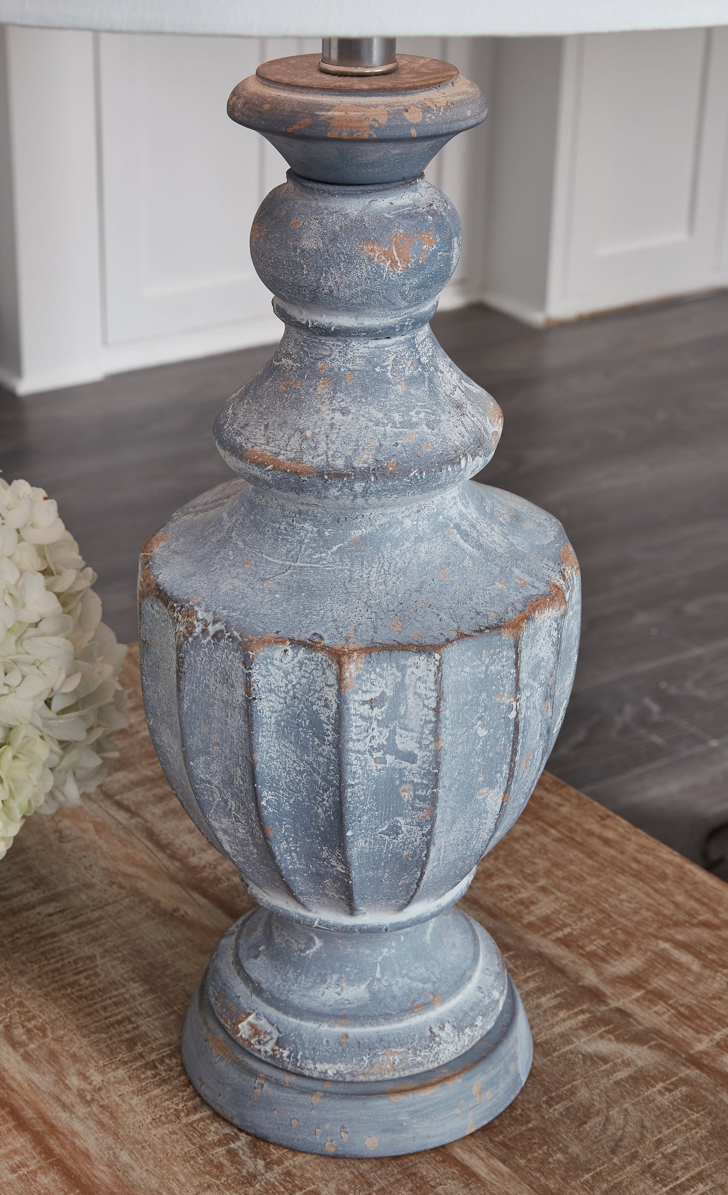 Cylerick Antique Blue Table Lamp - L235714 - Luna Furniture - Dallas Store