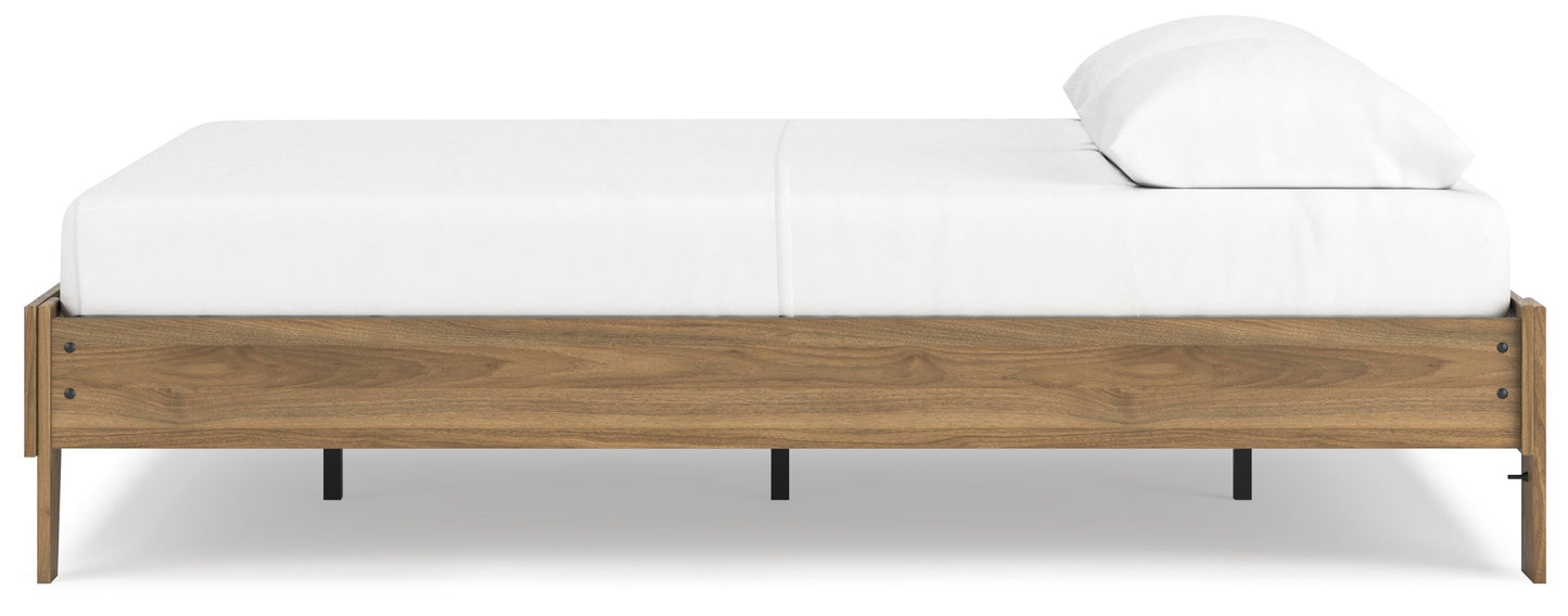Deanlow Honey Queen Platform Bed - EB1866-113 - Luna Furniture - Dallas Store