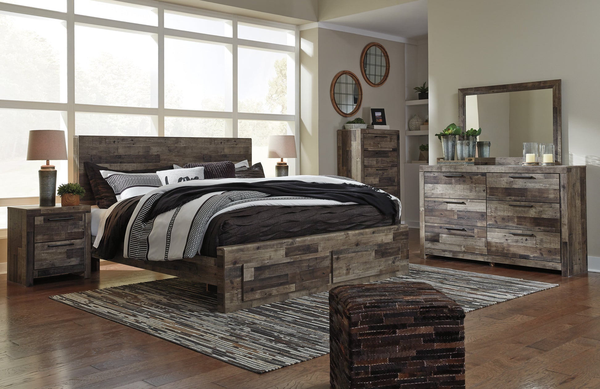 Derekson Multi Gray Footboard Storage Platform Bedroom Set - SET | B200-54S | B200-57 | B200-95 | B200-31 | B200-92 | B100-13 - Luna Furniture - Dallas Store