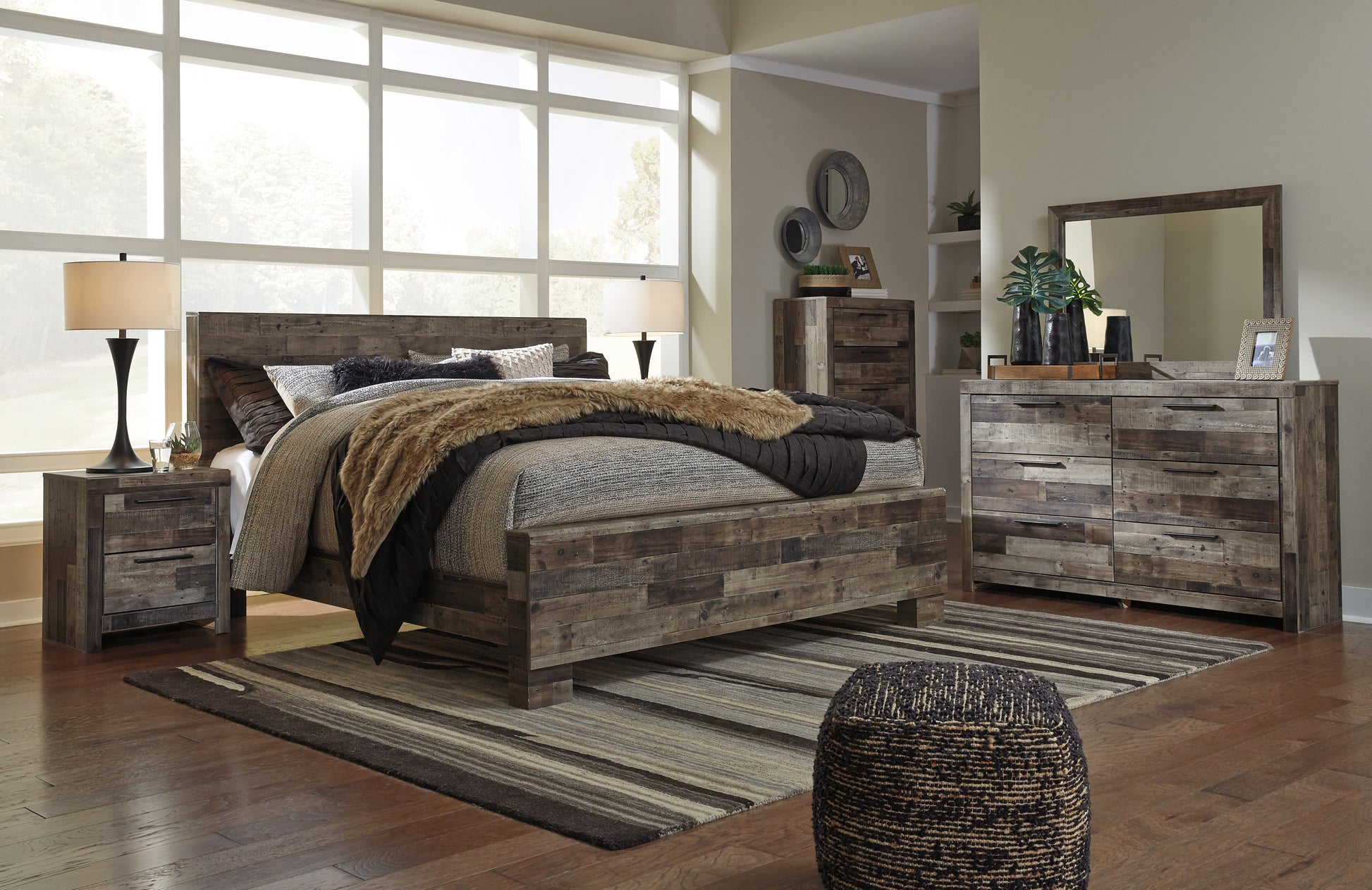 Derekson Multi Gray Panel Bedroom Set - SET | B200-56 | B200-58 | B200-97 | B200-31 | B200-36 | B200-92 - Luna Furniture - Dallas Store
