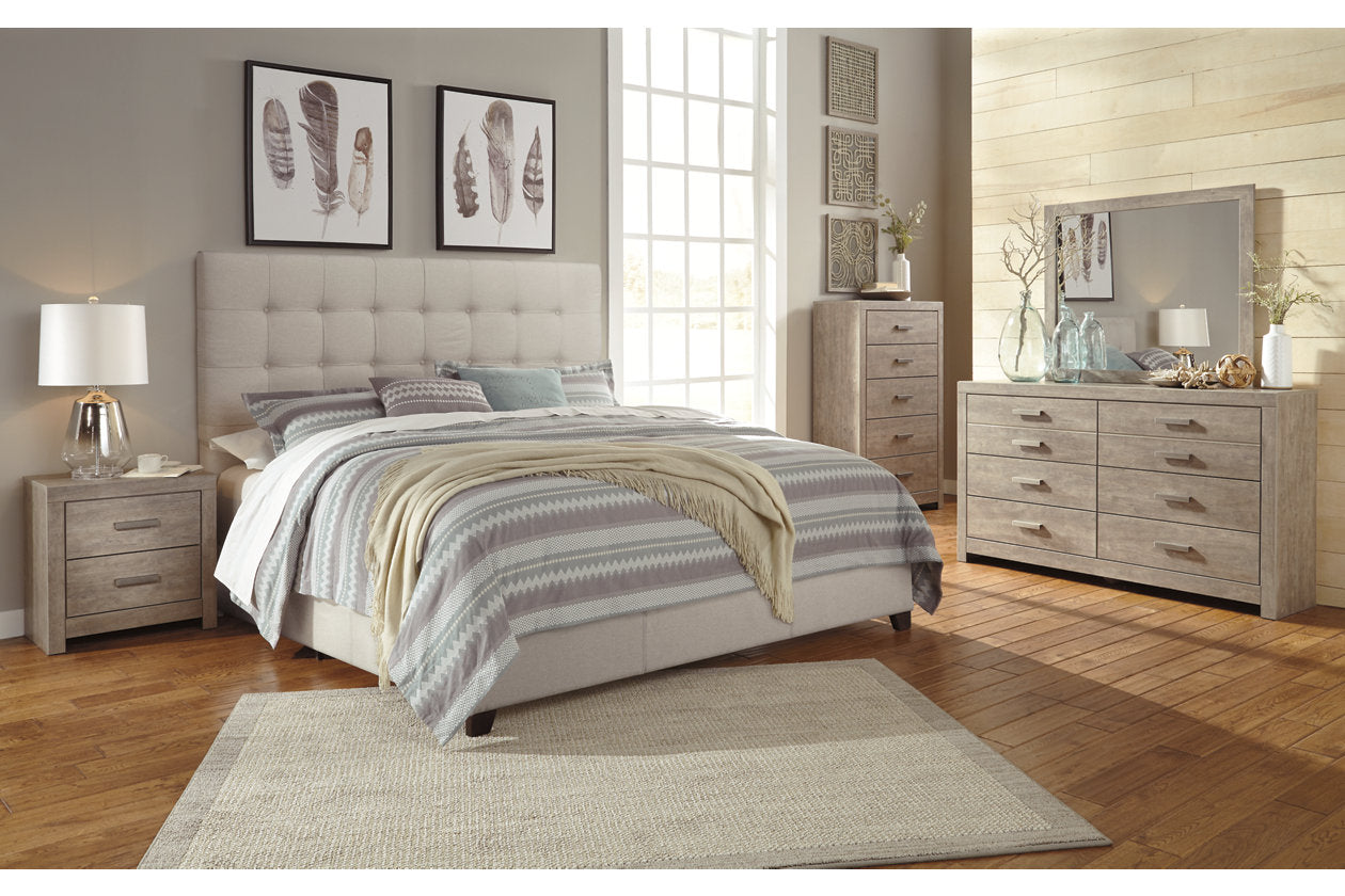 Dolante Beige Queen Upholstered Bed - B130-581 - Luna Furniture - Dallas Store