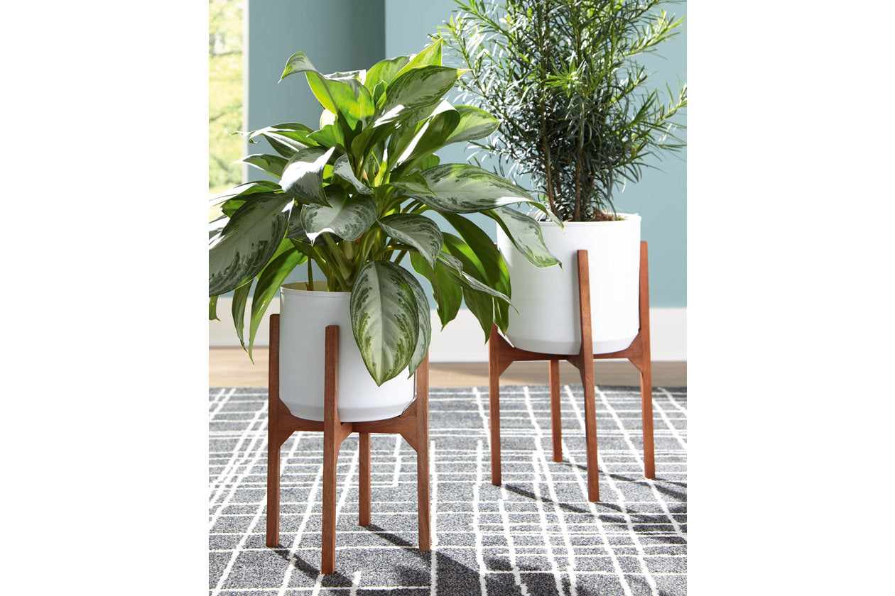 Dorcey White/Brown Planter, Set of 2 - A2000427 - Luna Furniture - Dallas Store