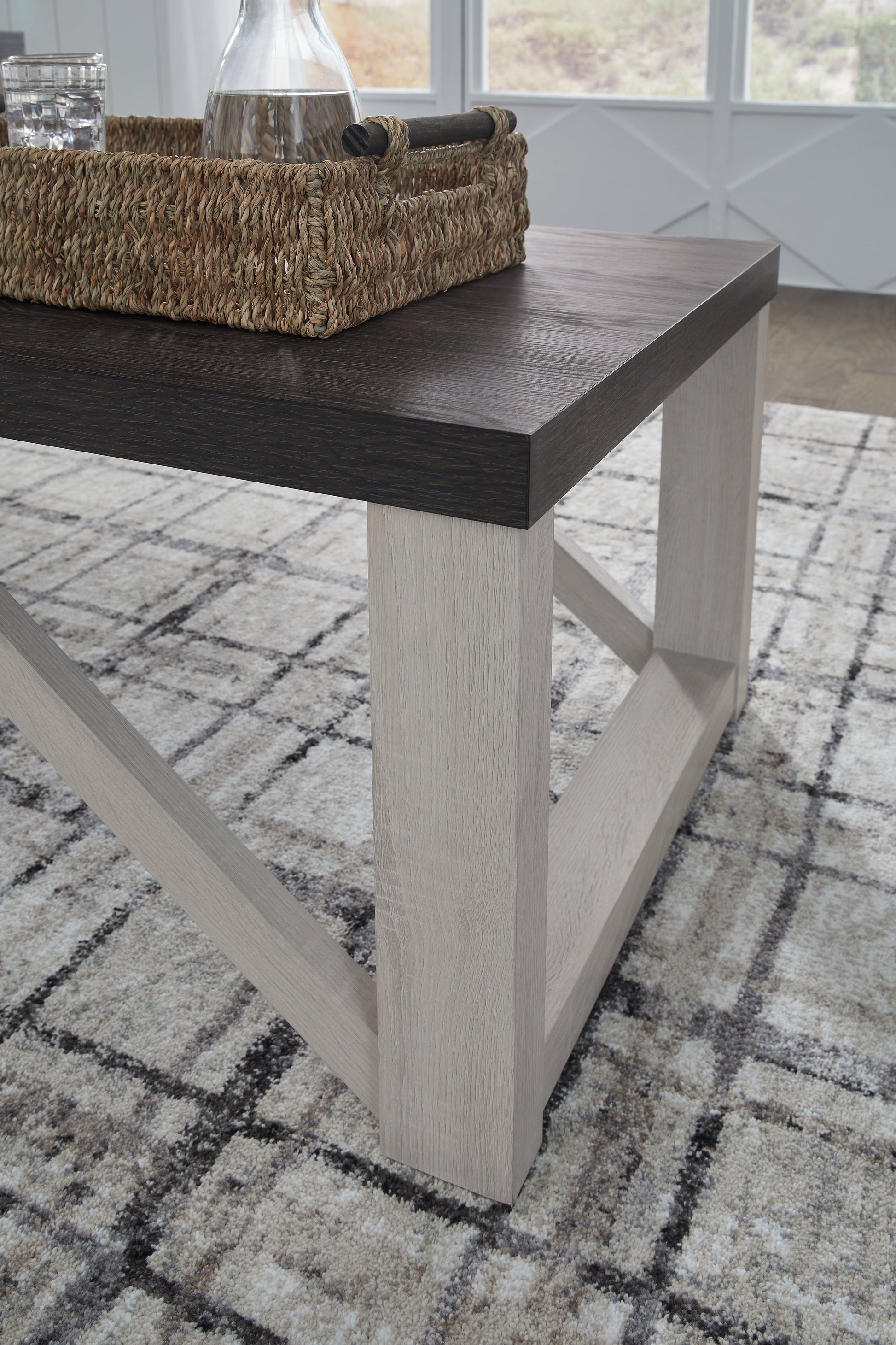 Dorrinson Antique White Table (Set of 3) - T236-13 - Luna Furniture - Dallas Store