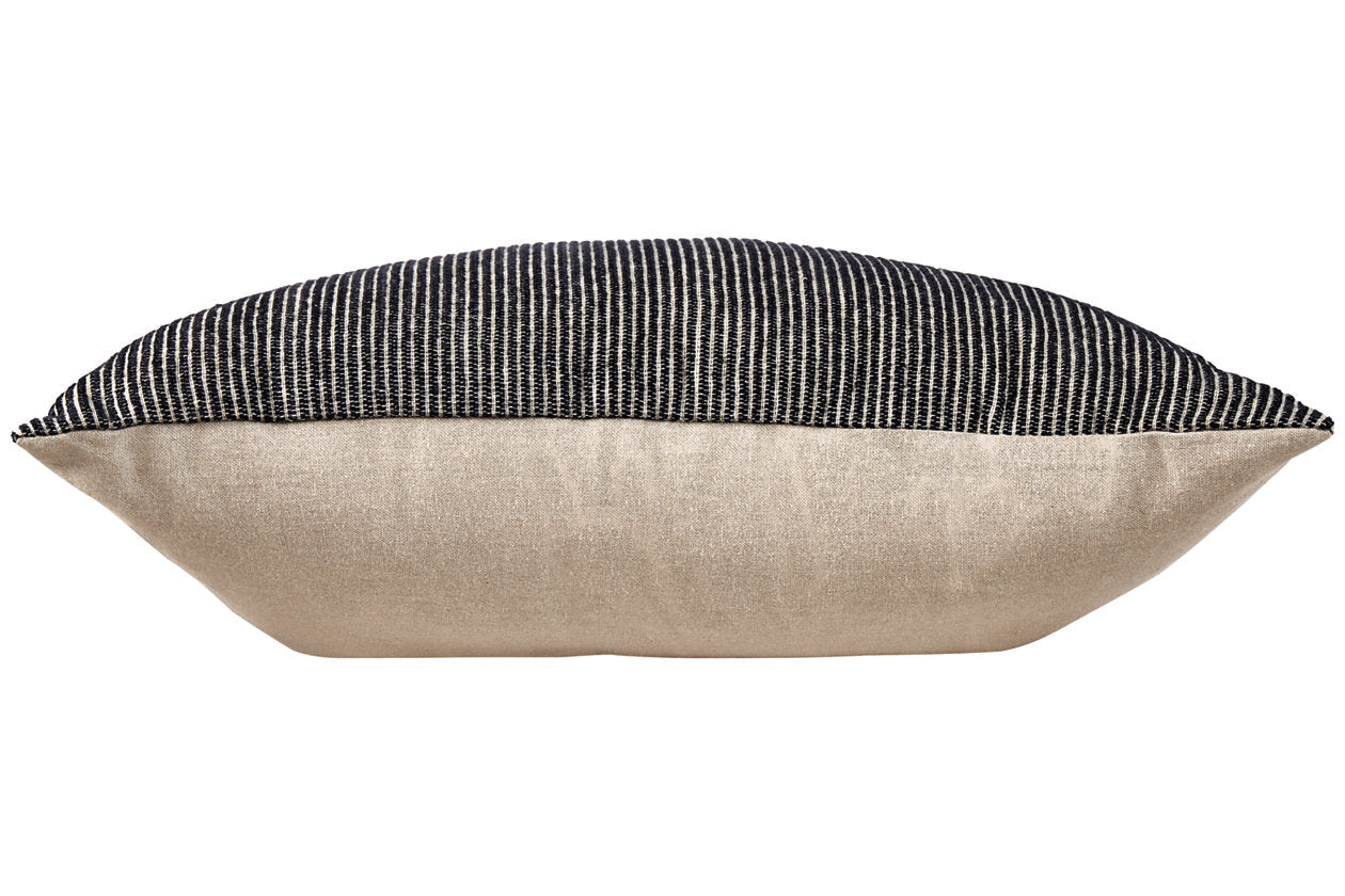 Edelmont Black/Linen Pillow, Set of 4 - A1000962 - Luna Furniture - Dallas Store