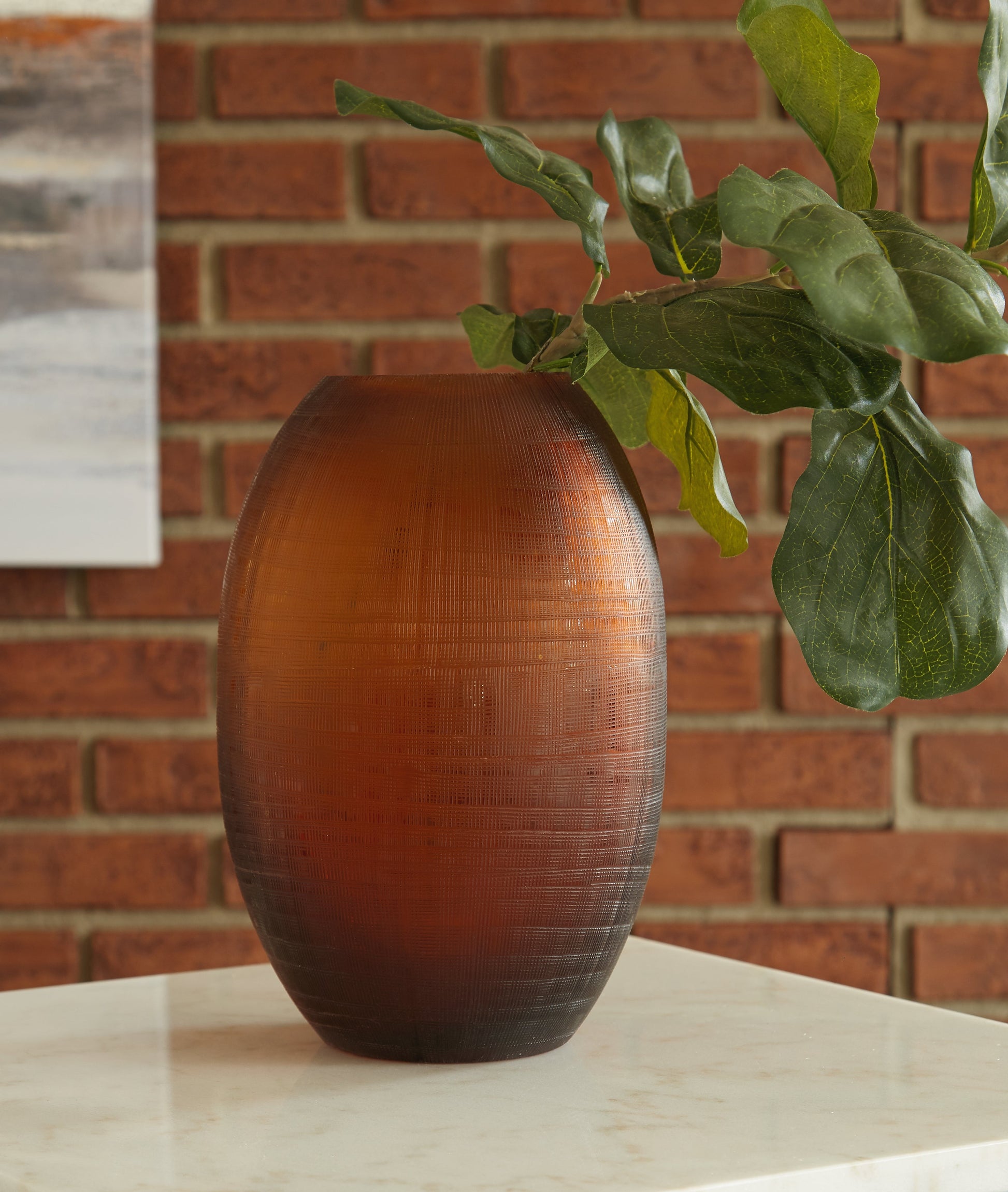 Embersen Amber Vase, Set of 2 - A2900002 - Luna Furniture - Dallas Store