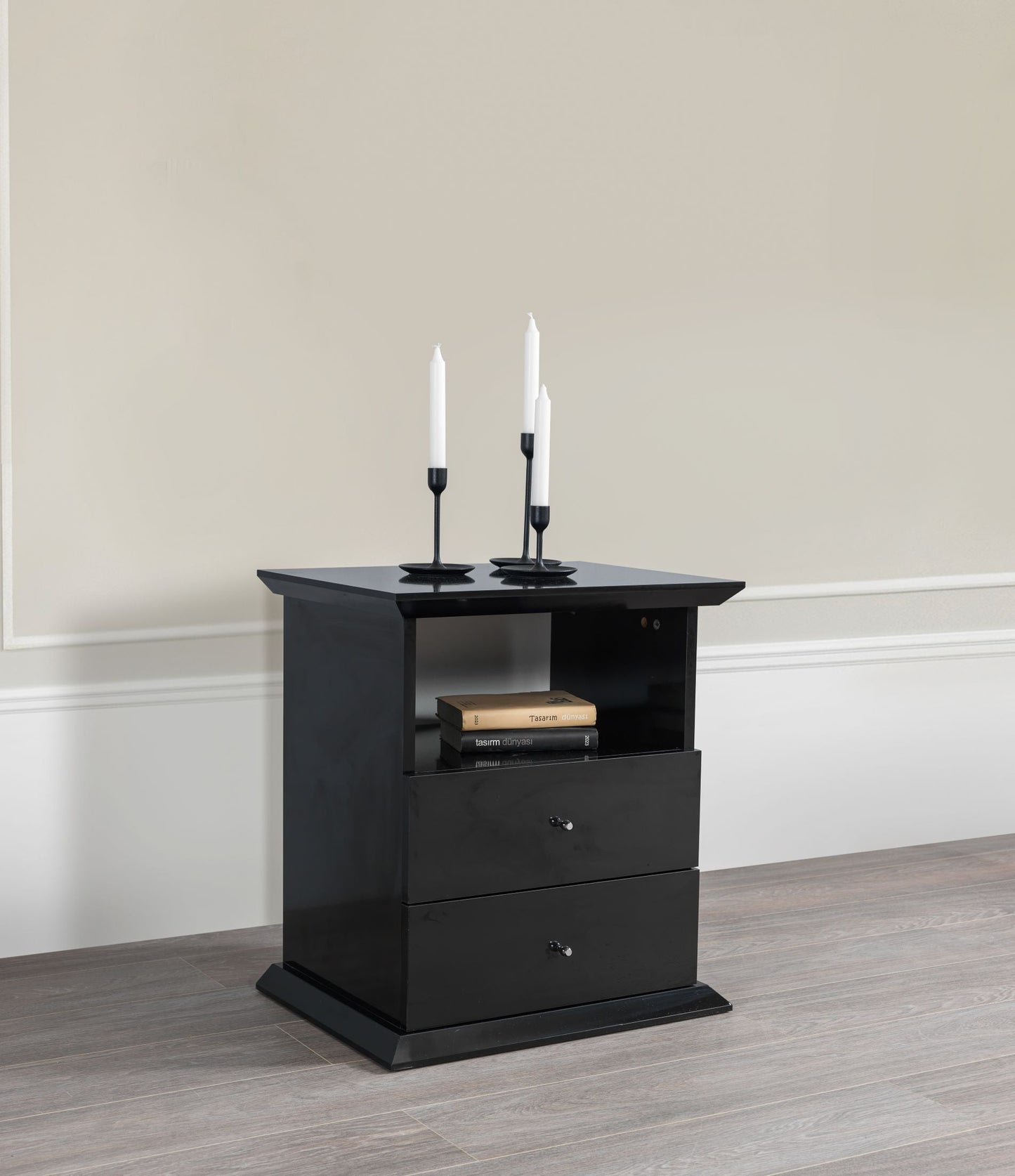 Erika Black 4-Piece Queen Bedroom Set - ERIKABEDROOM-4PCQ - Luna Furniture - Dallas Store
