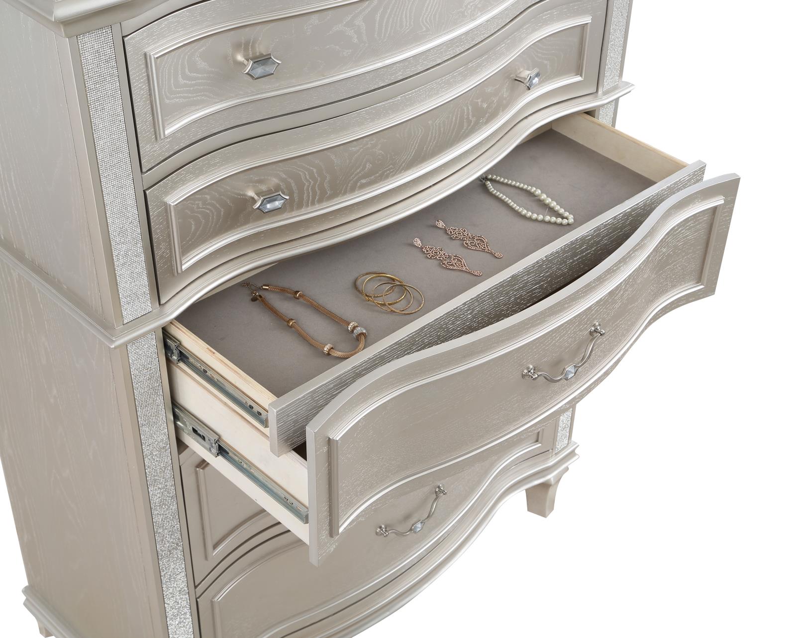 Evangeline Silver Oak 6-Drawer Chest - 223395 - Luna Furniture - Dallas Store