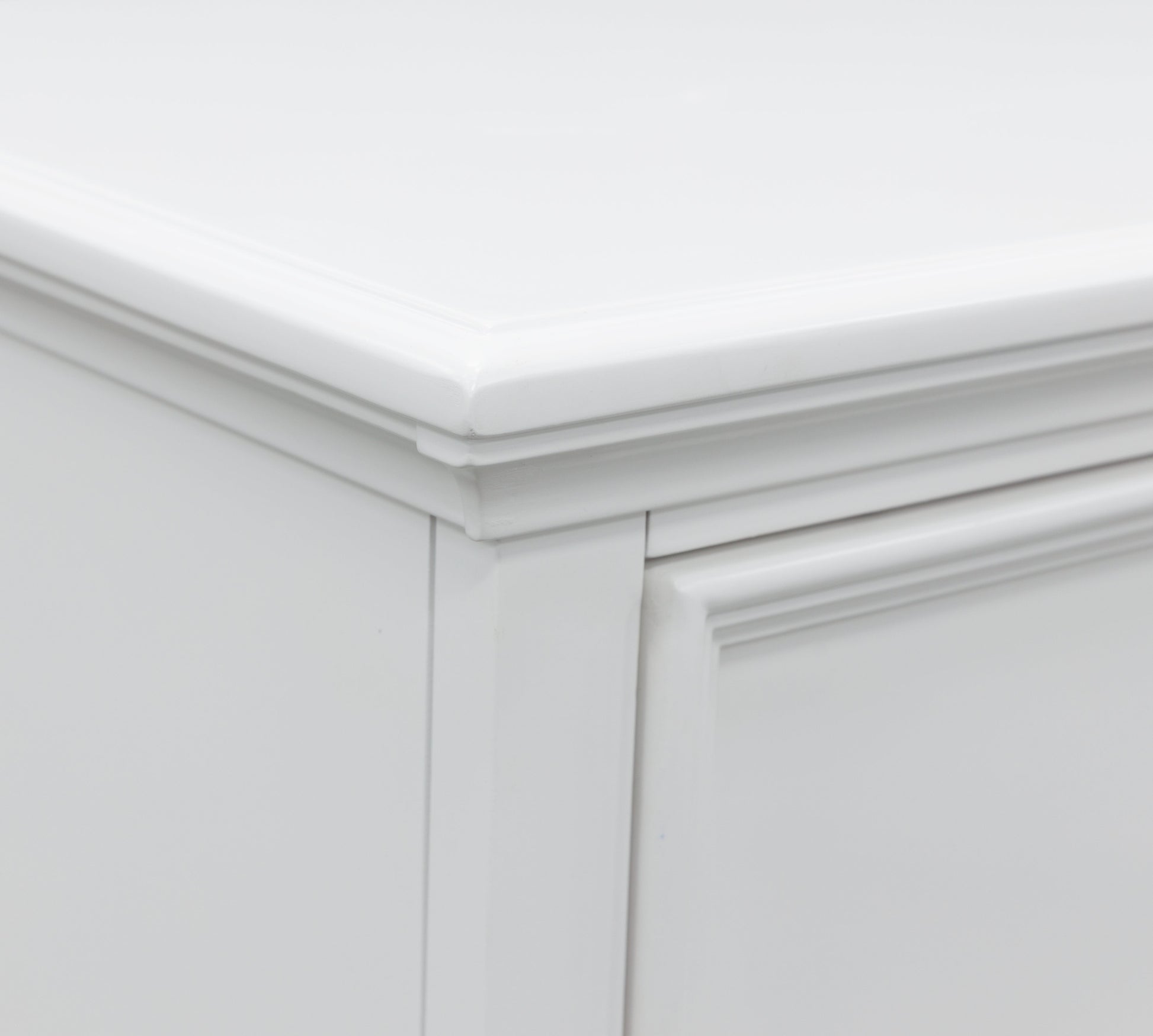 Fortman White Chest of Drawers - B680-46 - Luna Furniture - Dallas Store