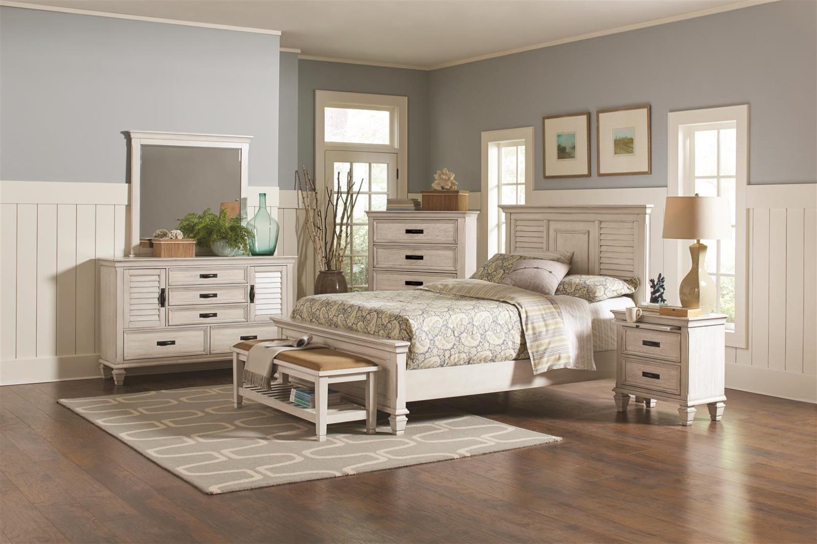 Franco Eastern King Panel Bed Antique White - 205331KE - Luna Furniture - Dallas Store