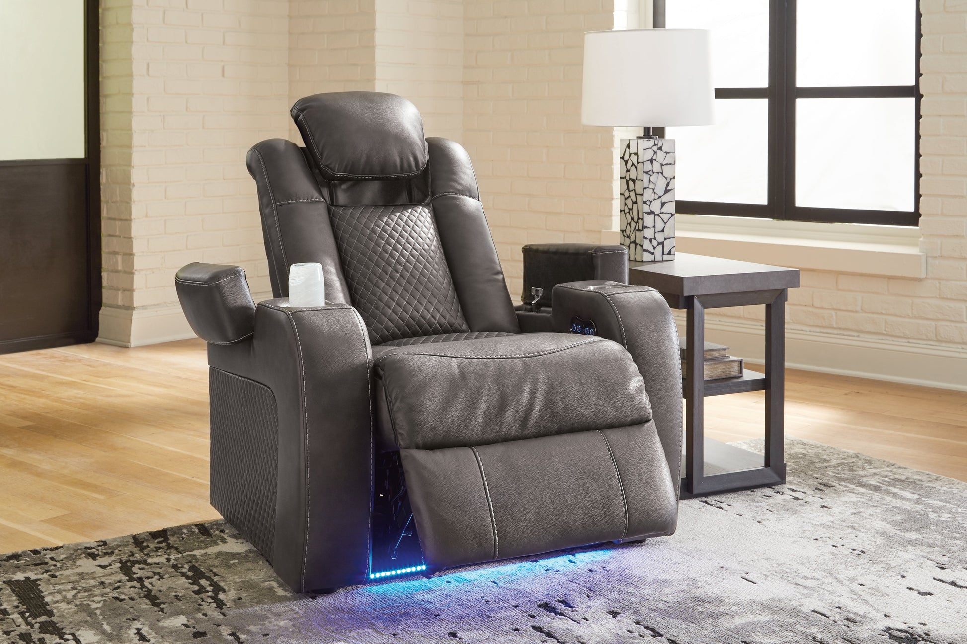 Fyne-Dyme Shadow Power Recliner - 3660213 - Luna Furniture - Dallas Store