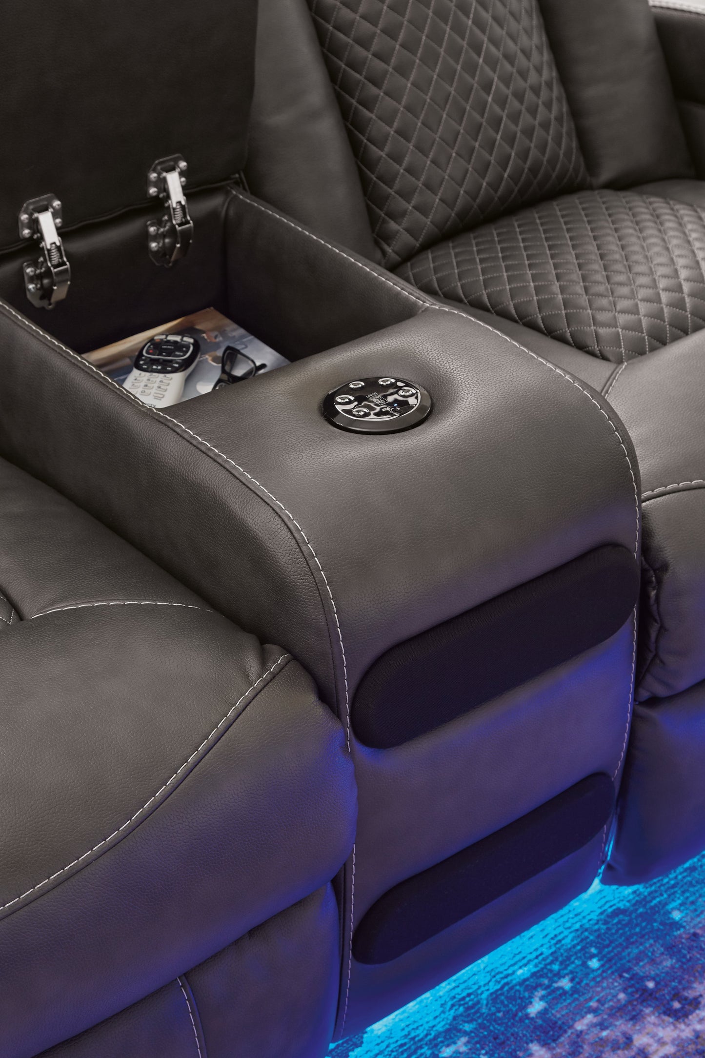 Fyne-Dyme Shadow Power Reclining Loveseat with Console - 3660218 - Luna Furniture - Dallas Store